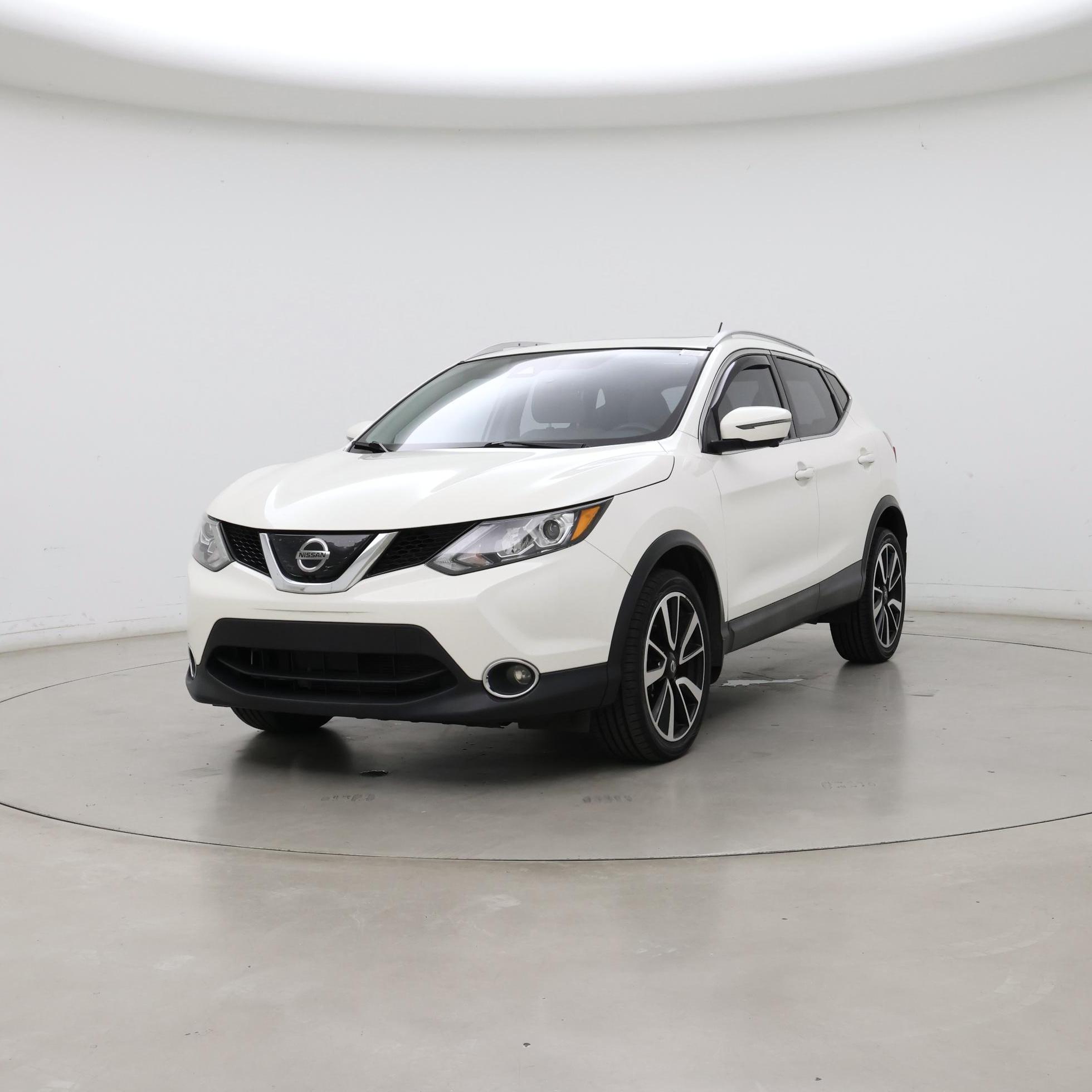Thumbnail: 2019 Nissan Rogue Sport - 4