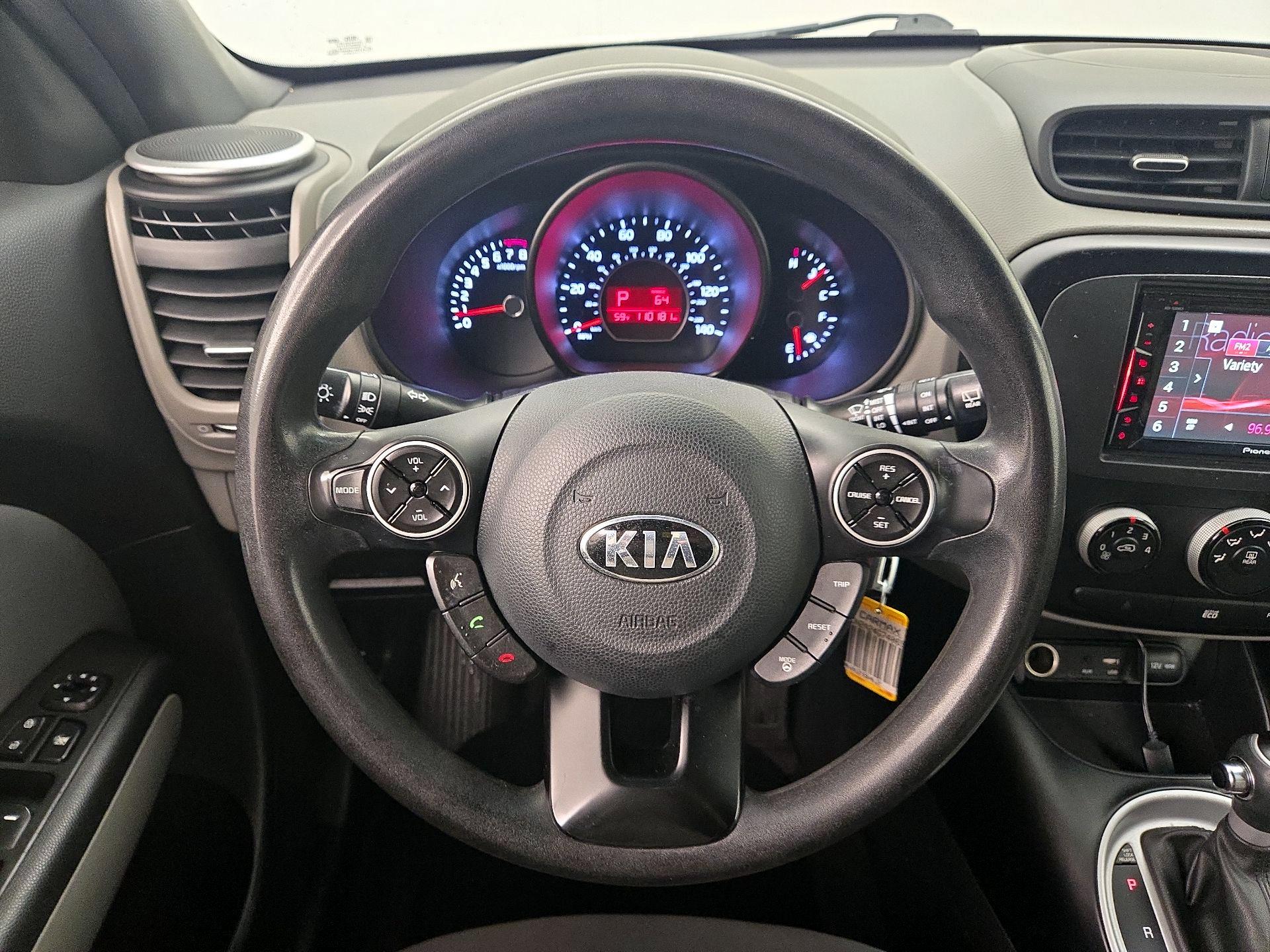 Thumbnail: 2016 Kia Soul - 10