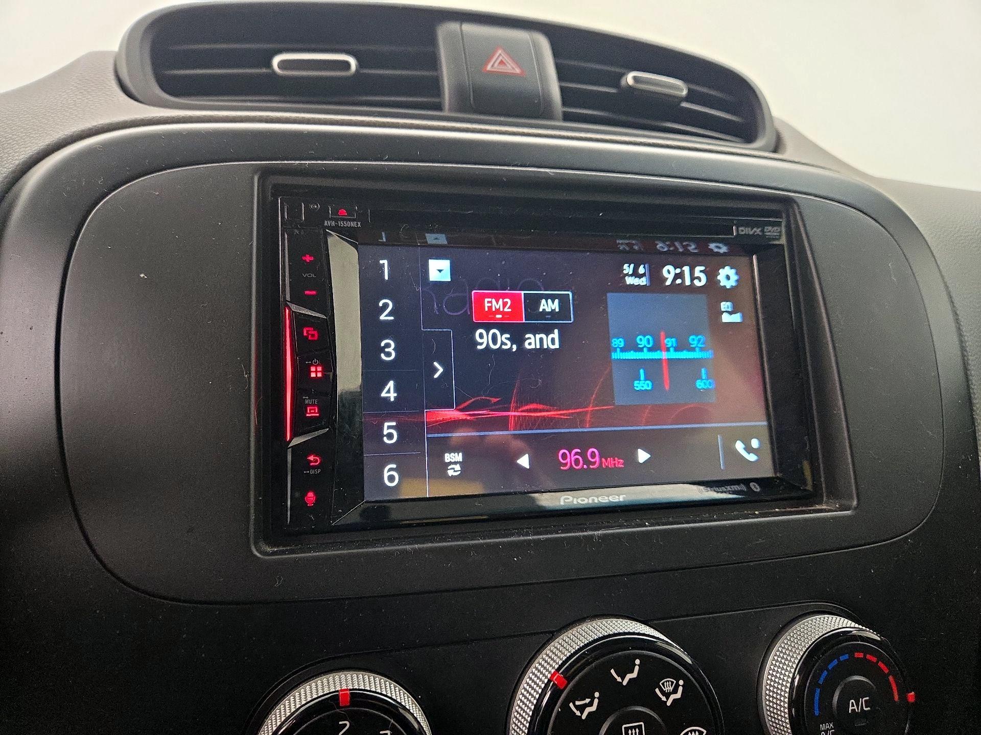 Thumbnail: 2016 Kia Soul - 14