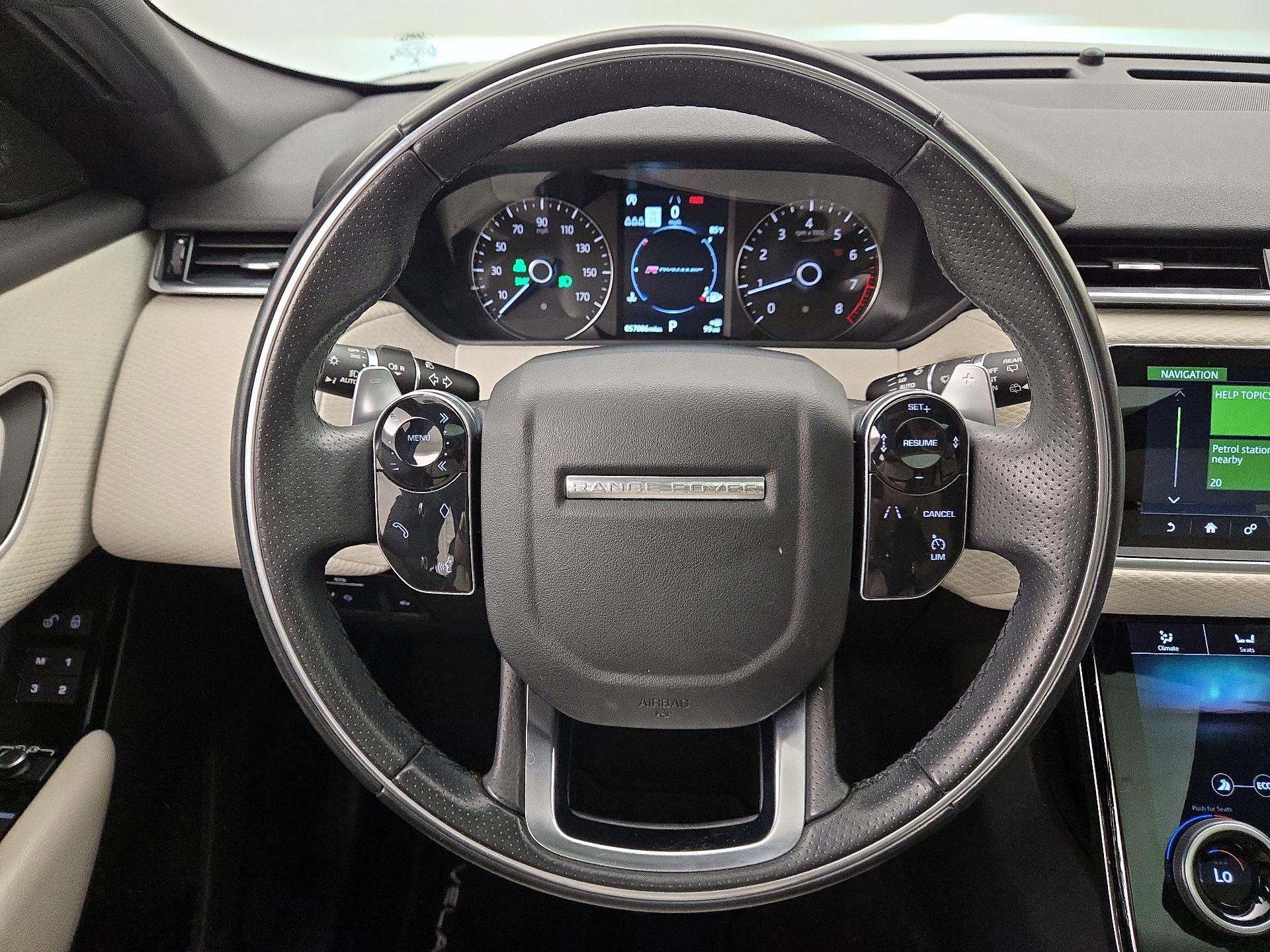 Thumbnail: 2020 Land Rover Range Rover Velar - 10