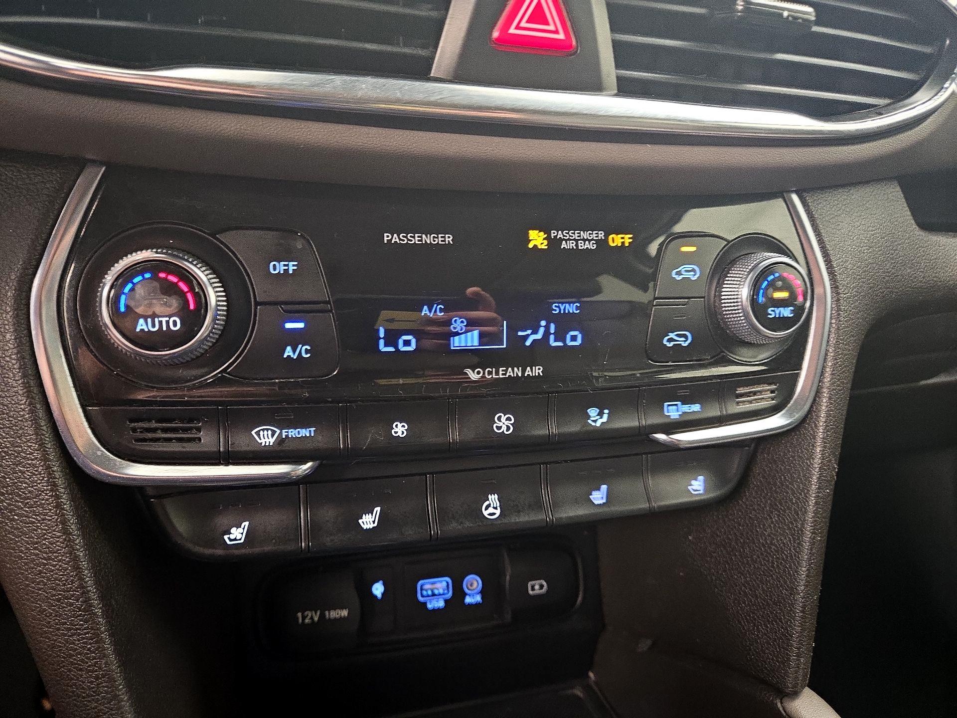 Thumbnail: 2020 Hyundai Santa Fe - 17