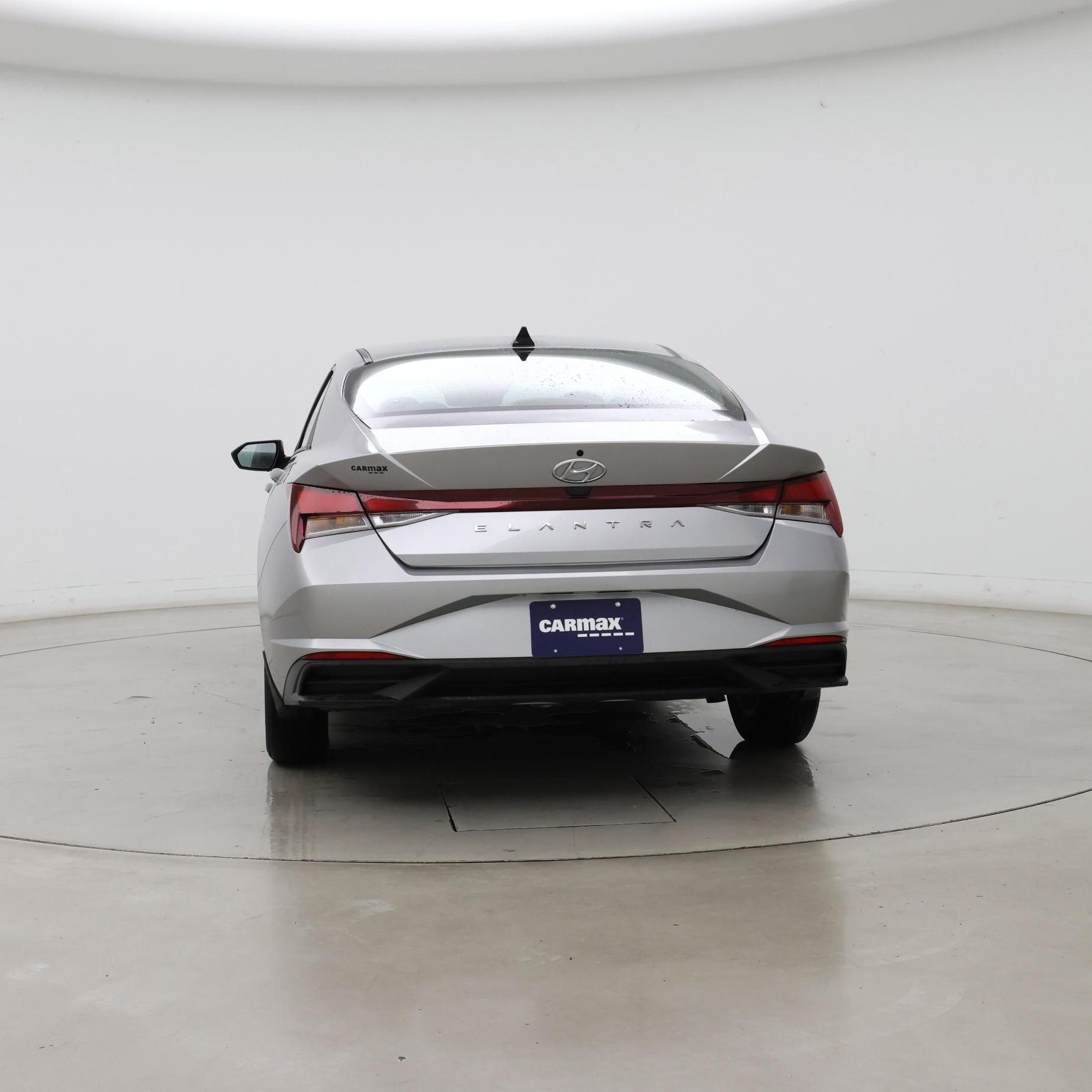 Thumbnail: 2022 Hyundai Elantra - 6