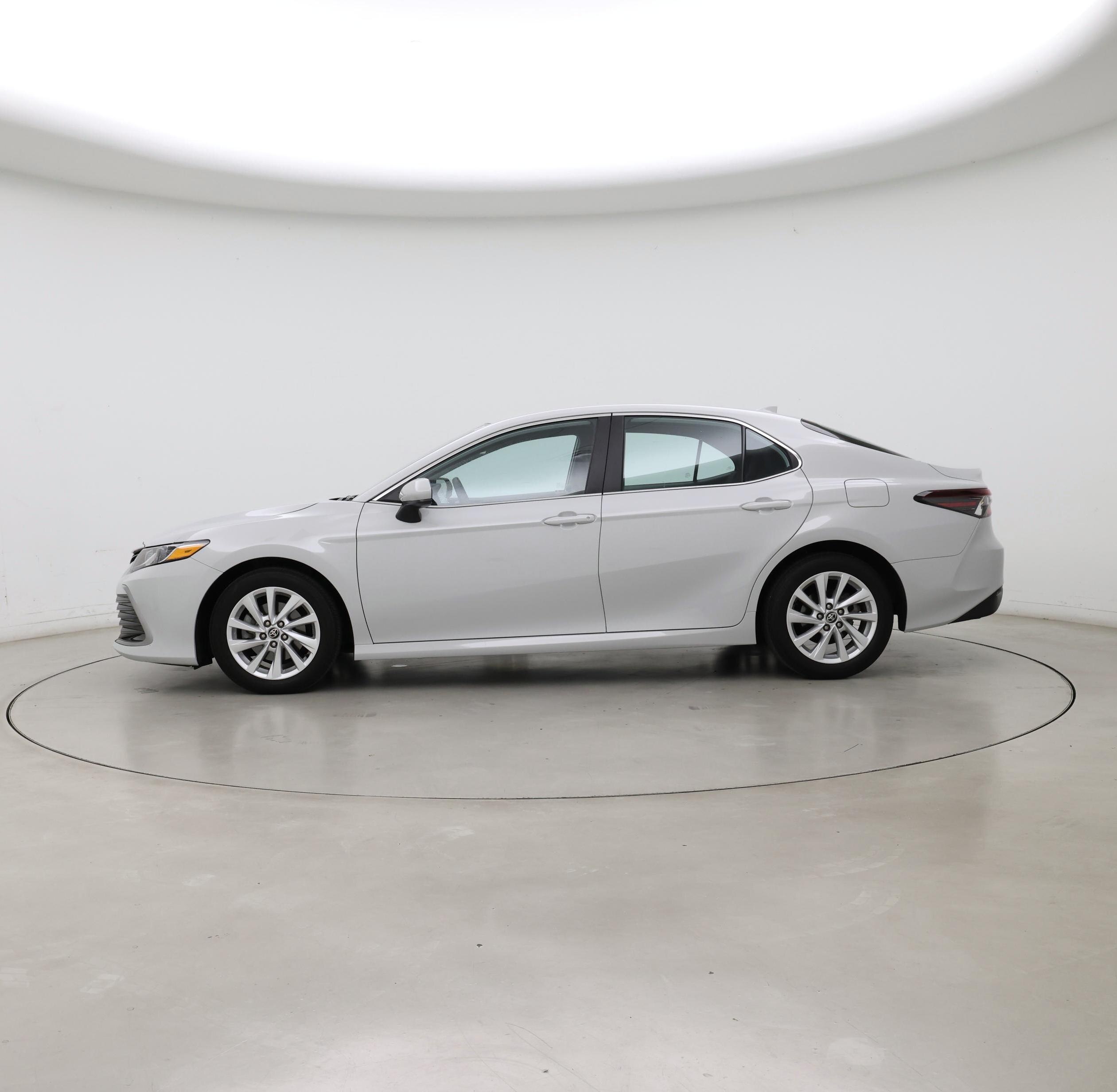 Thumbnail: 2023 Toyota Camry - 3