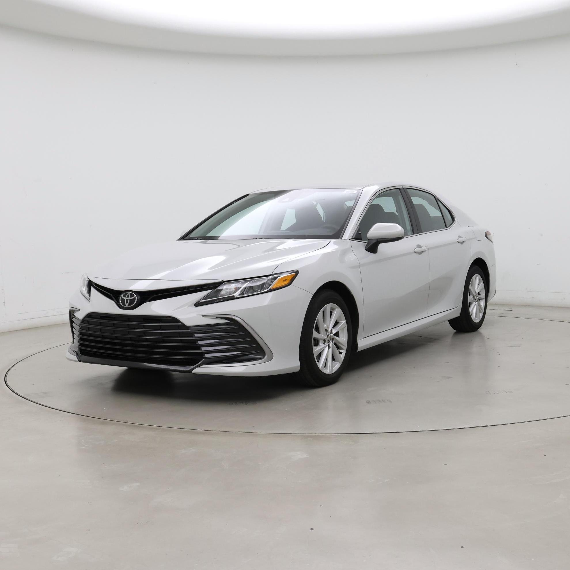 Thumbnail: 2023 Toyota Camry - 4
