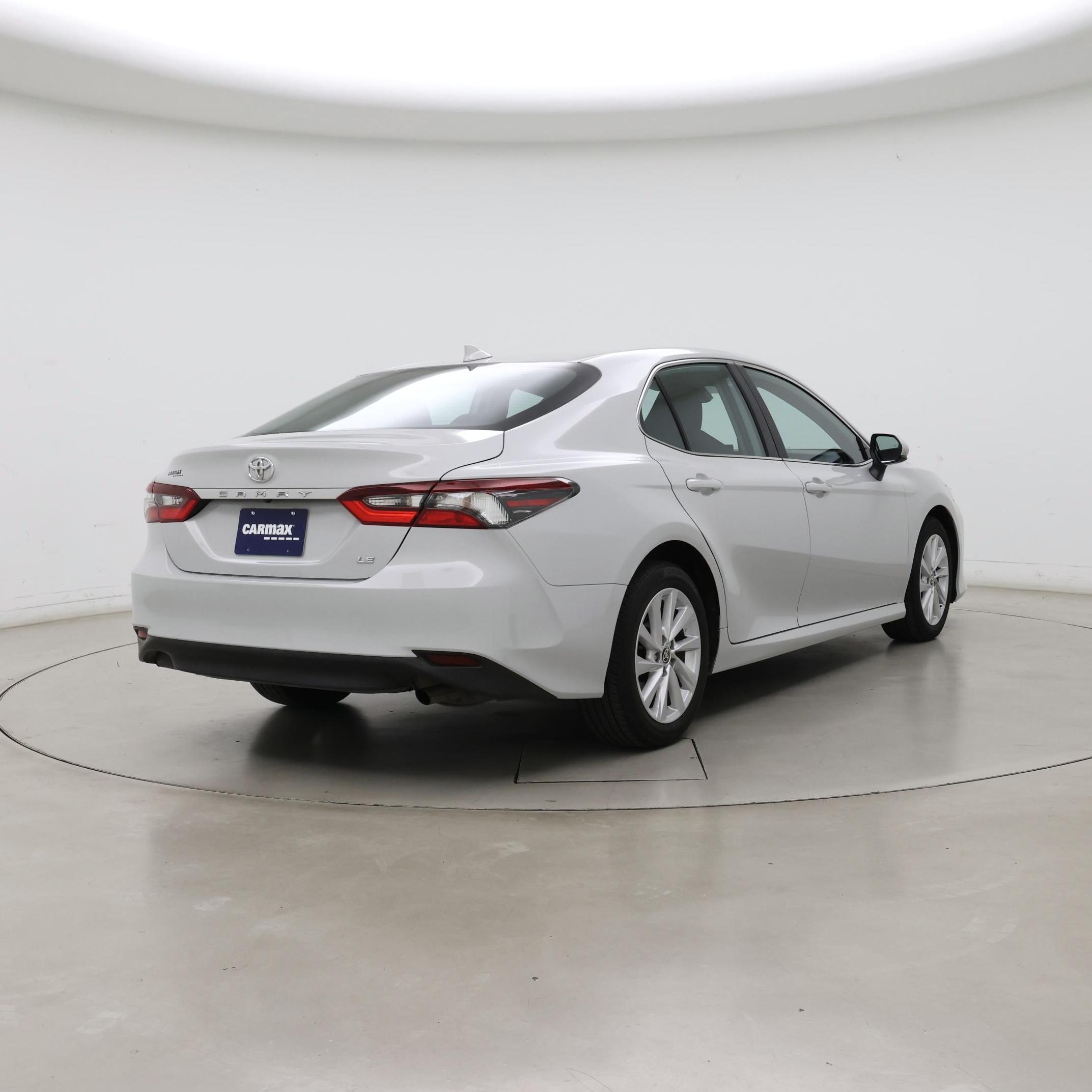 Thumbnail: 2023 Toyota Camry - 8