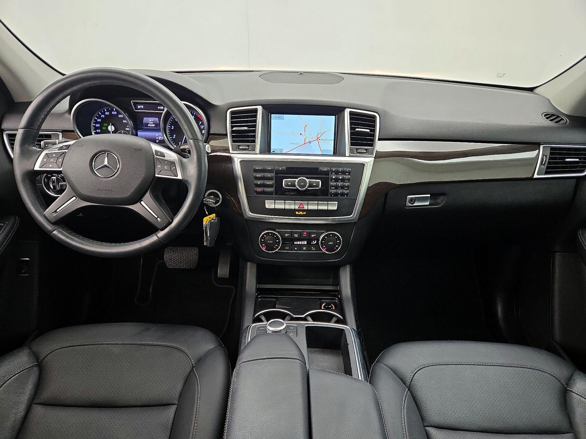 Thumbnail: 2015 Mercedes-Benz M-Class - 9