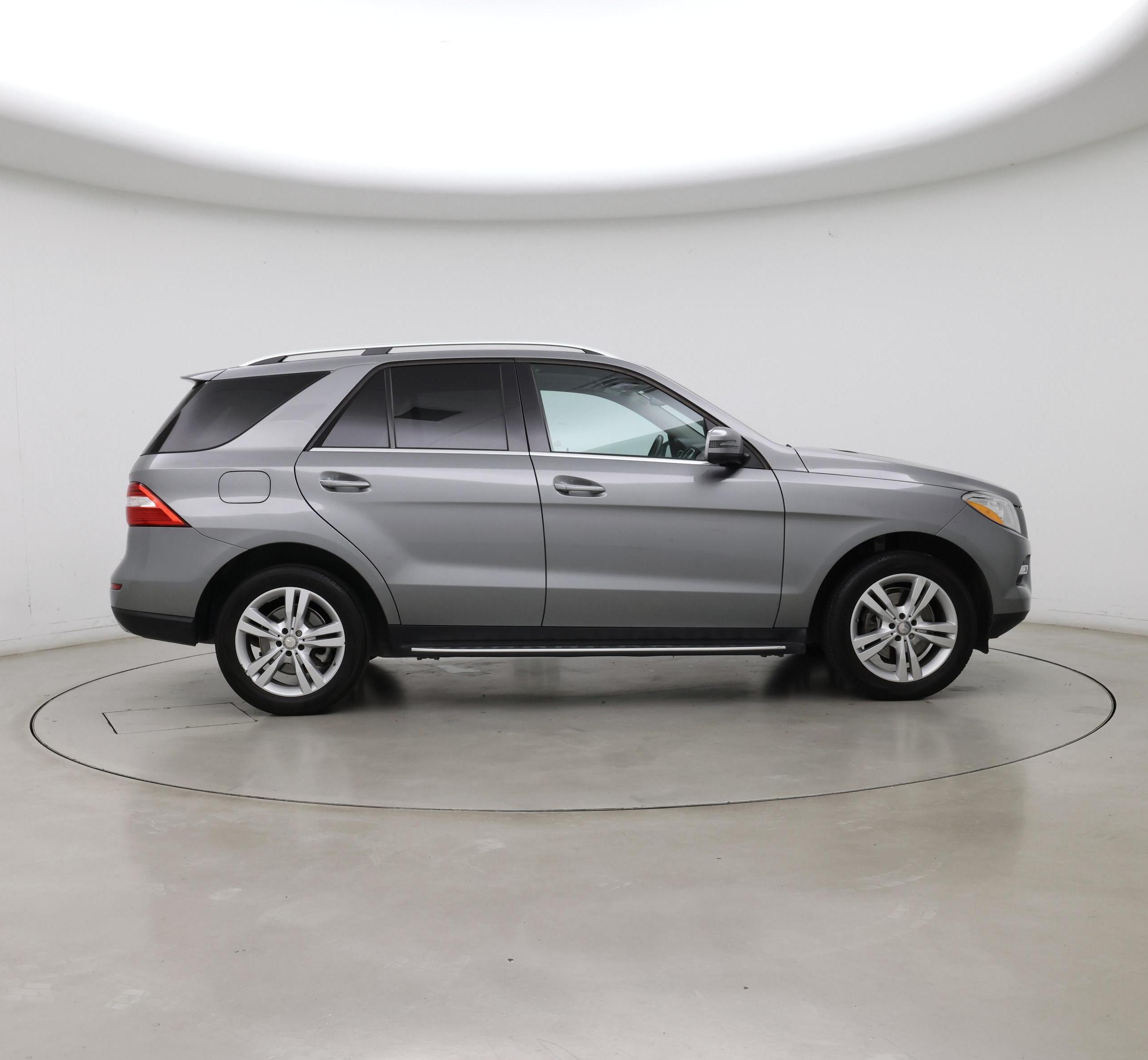 Thumbnail: 2015 Mercedes-Benz M-Class - 7