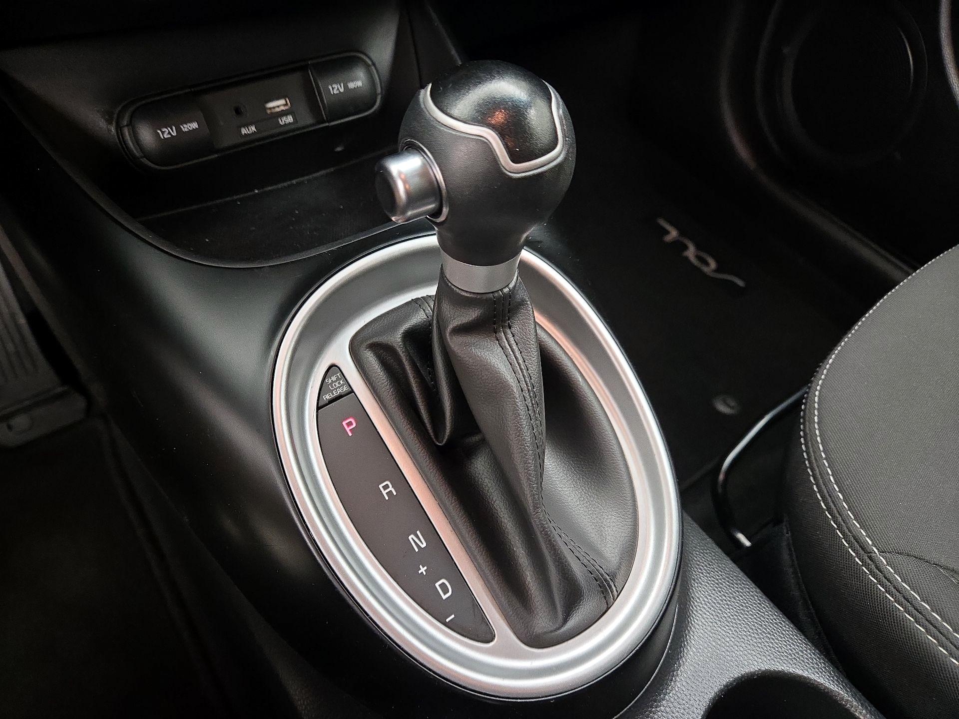 Thumbnail: 2018 Kia Soul - 16