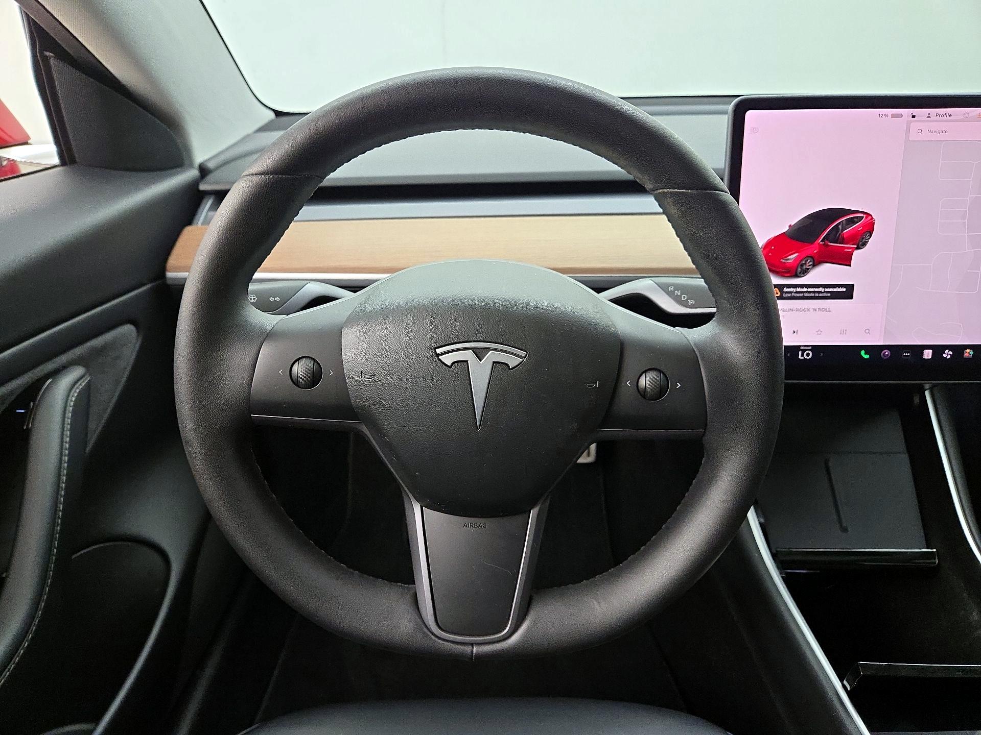 Thumbnail: 2020 Tesla Model 3 - 10