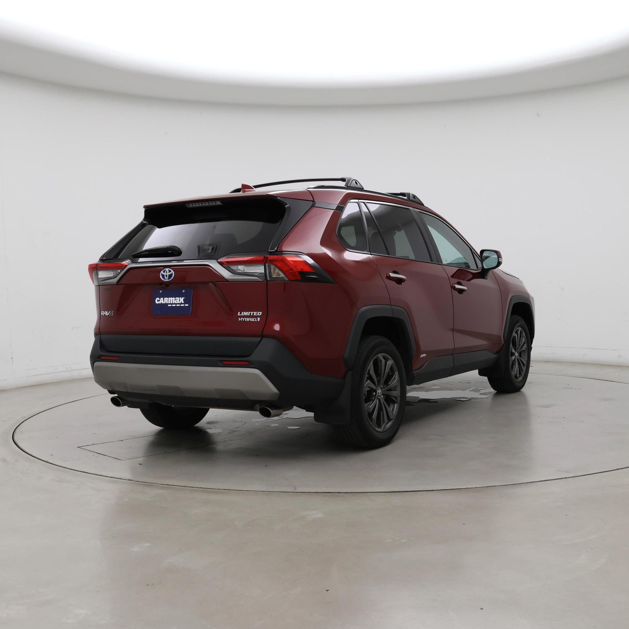 Thumbnail: 2023 Toyota RAV4 - 8