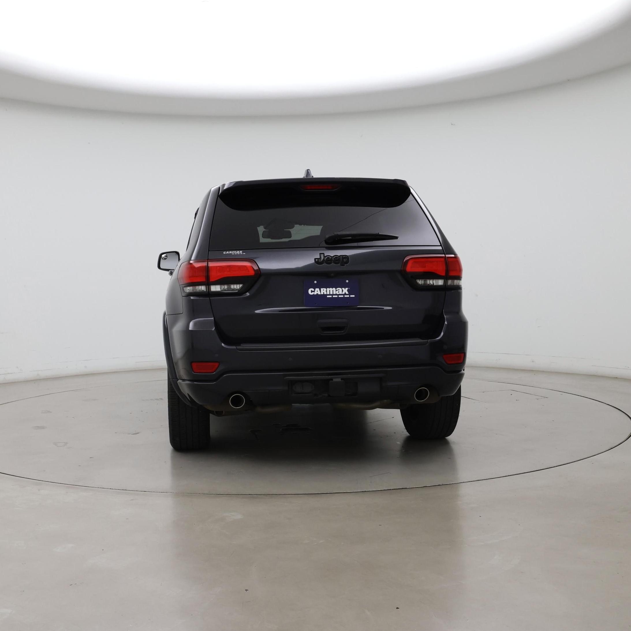Thumbnail: 2015 Jeep Grand Cherokee - 6