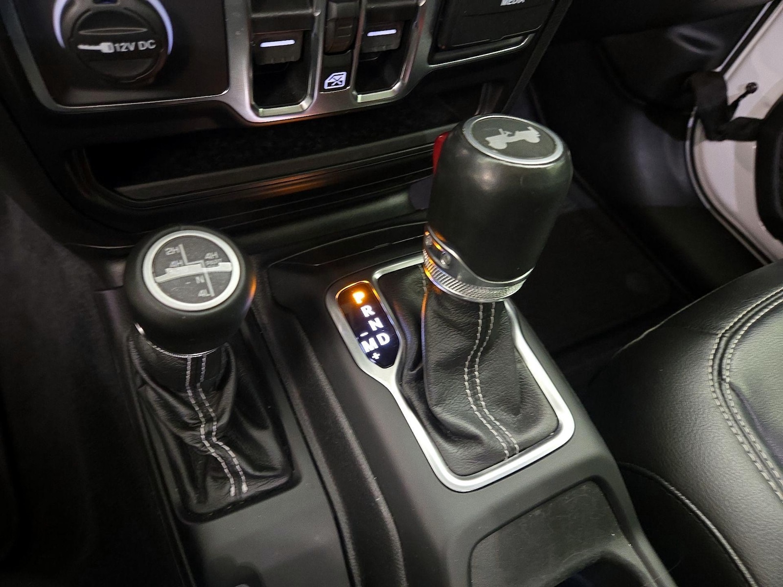 2021 Jeep Wrangler Unlimited Sahara 4XE - Photo 19