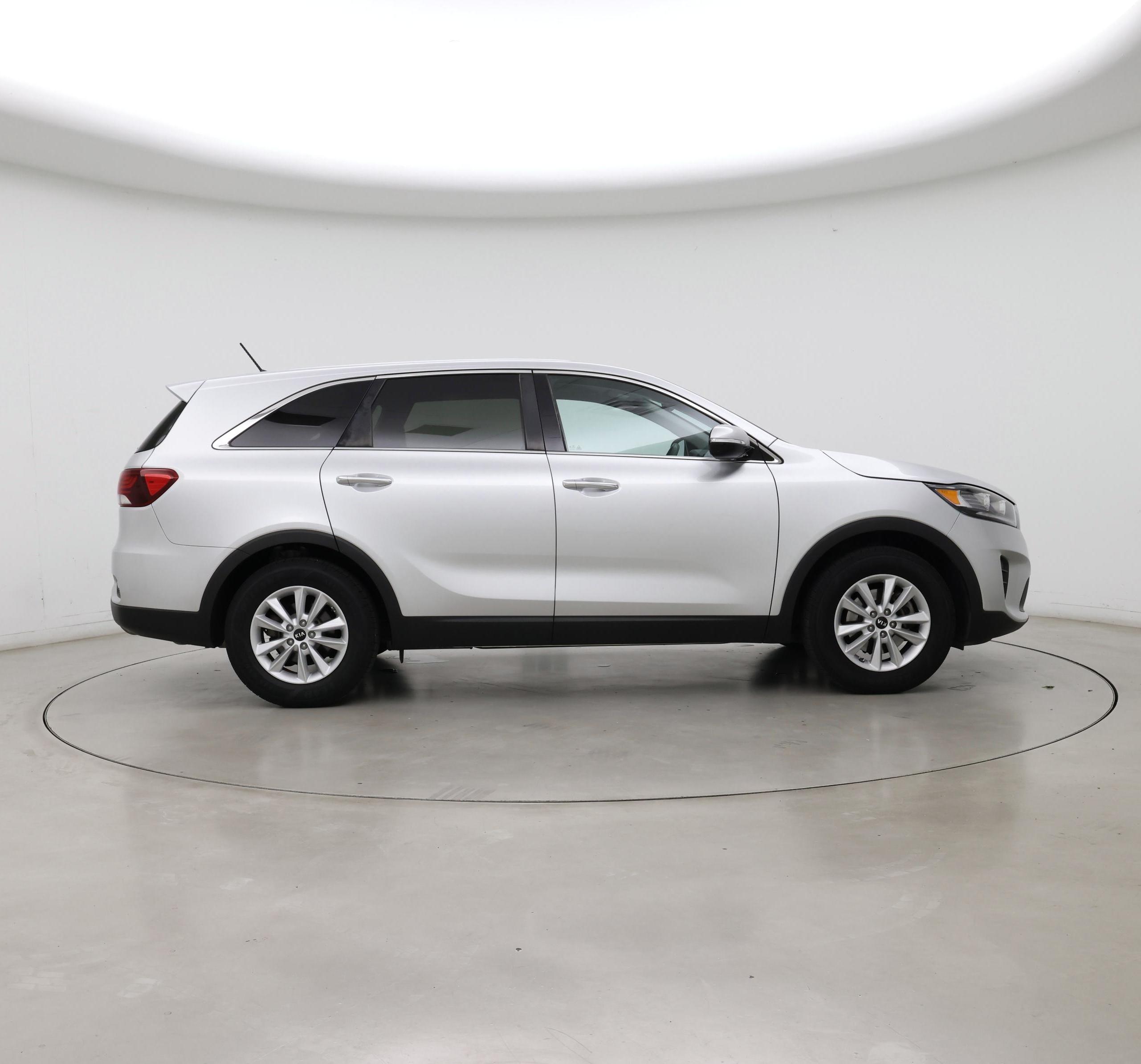 Thumbnail: 2020 Kia Sorento - 7