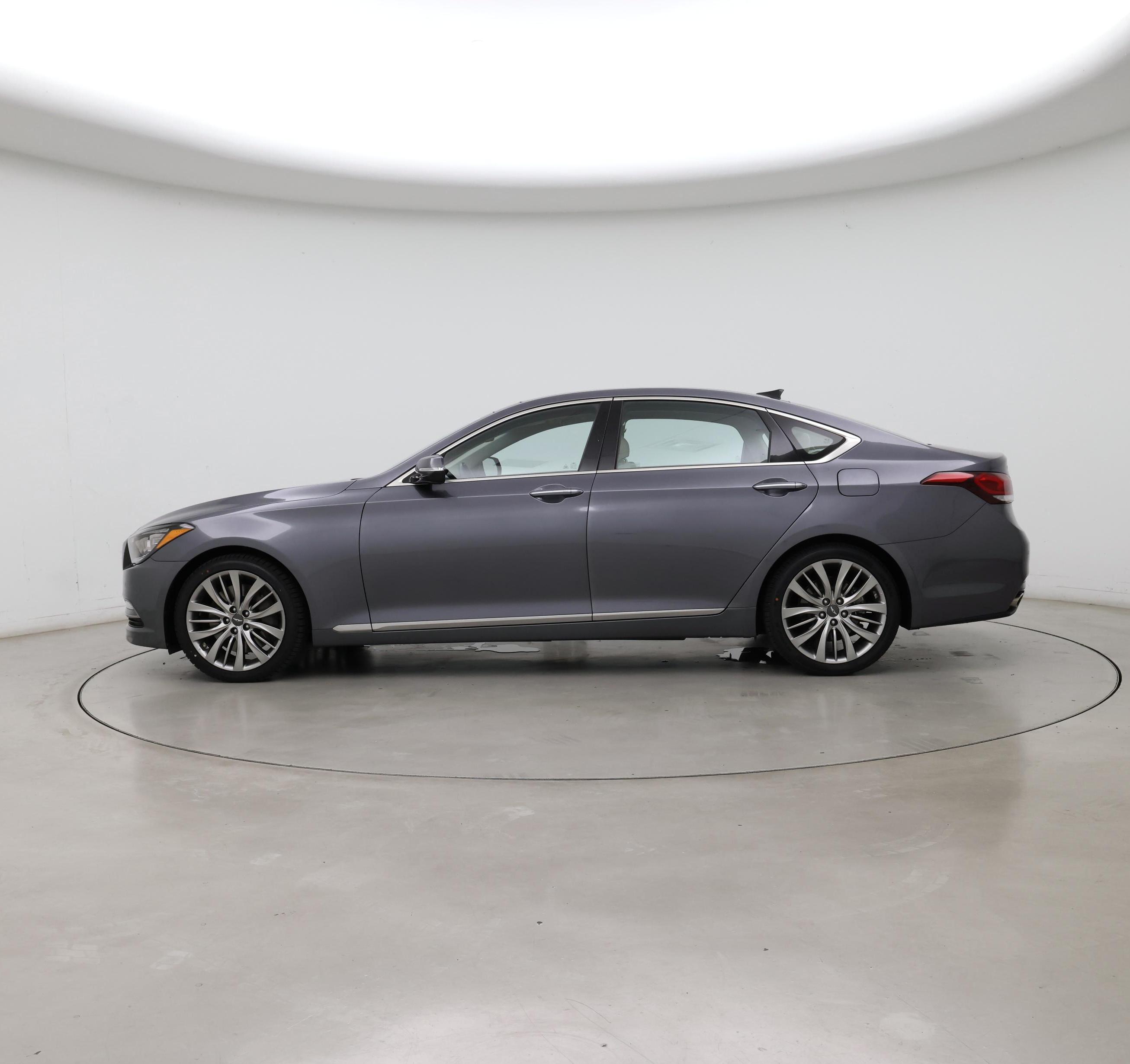 Thumbnail: 2017 Genesis G80 - 3