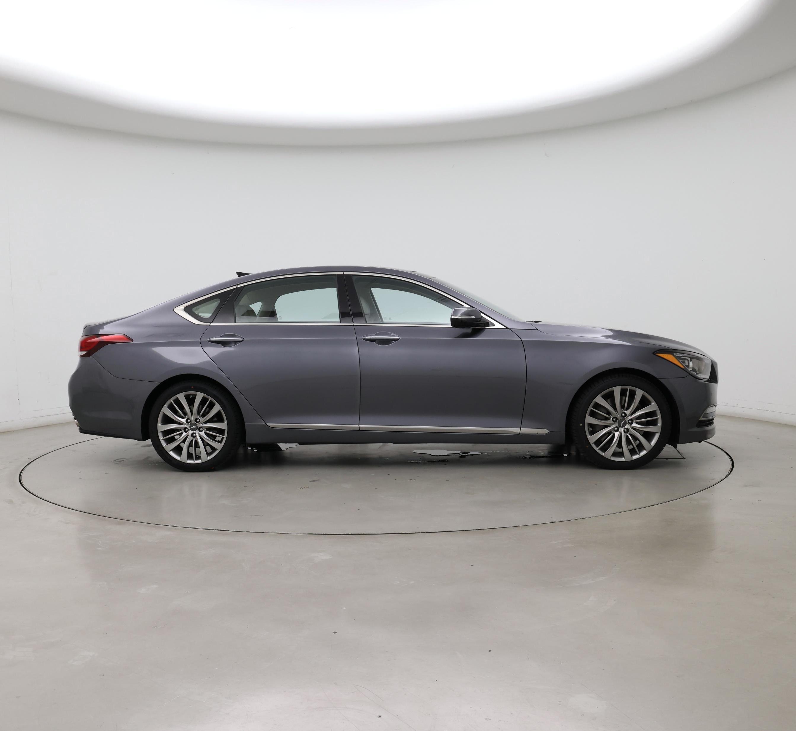 Thumbnail: 2017 Genesis G80 - 7