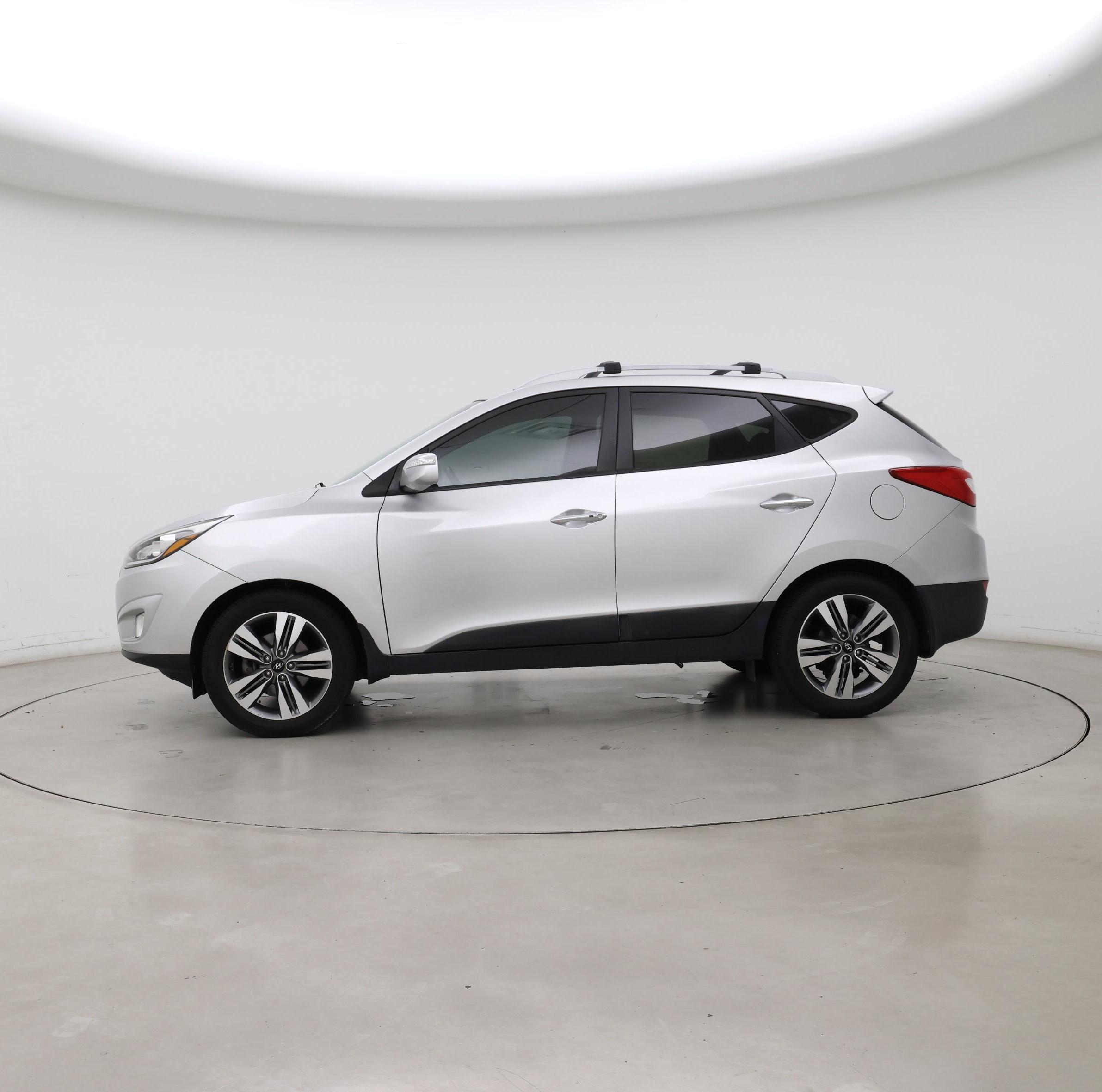 Thumbnail: 2015 Hyundai Tucson - 3
