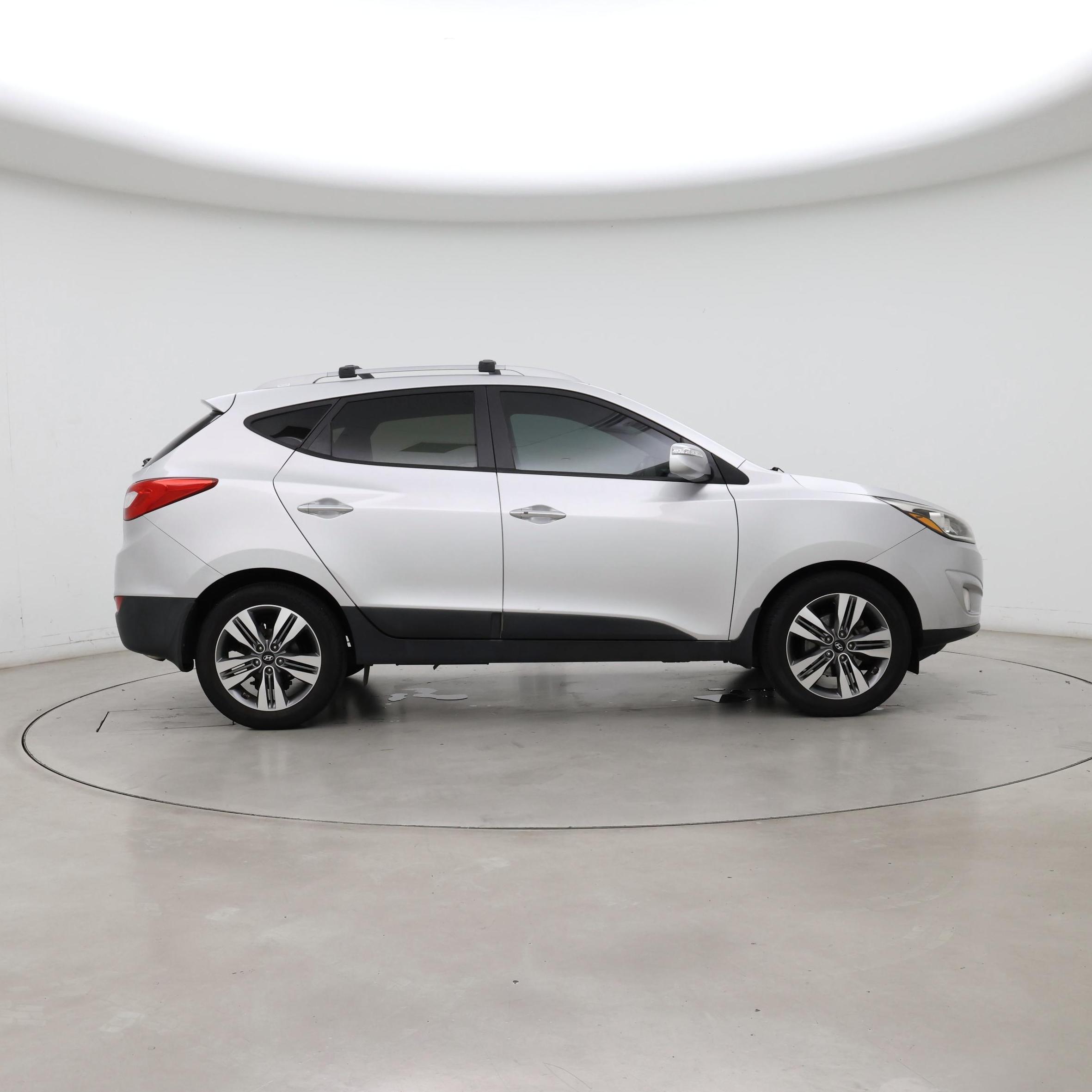 Thumbnail: 2015 Hyundai Tucson - 7