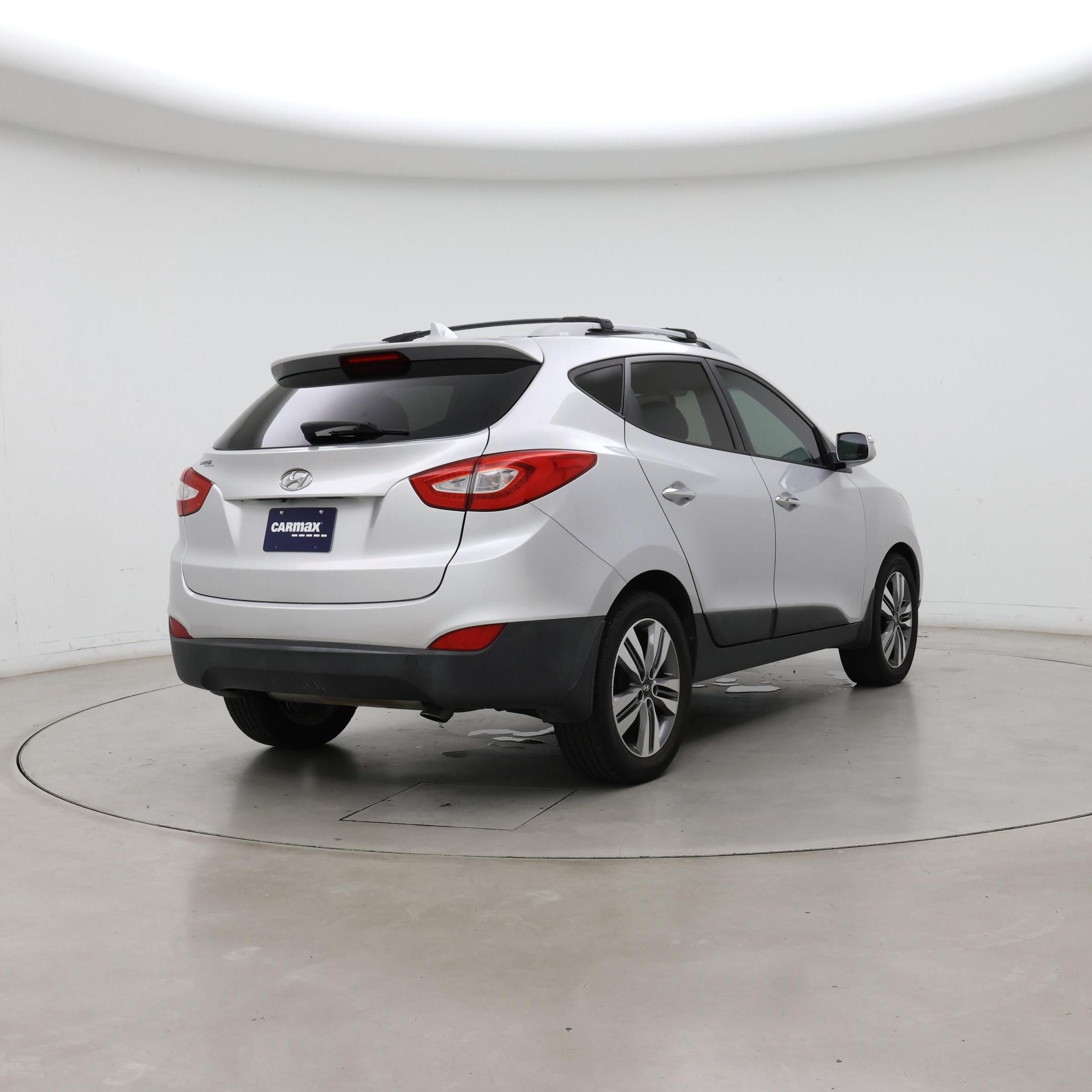Thumbnail: 2015 Hyundai Tucson - 8