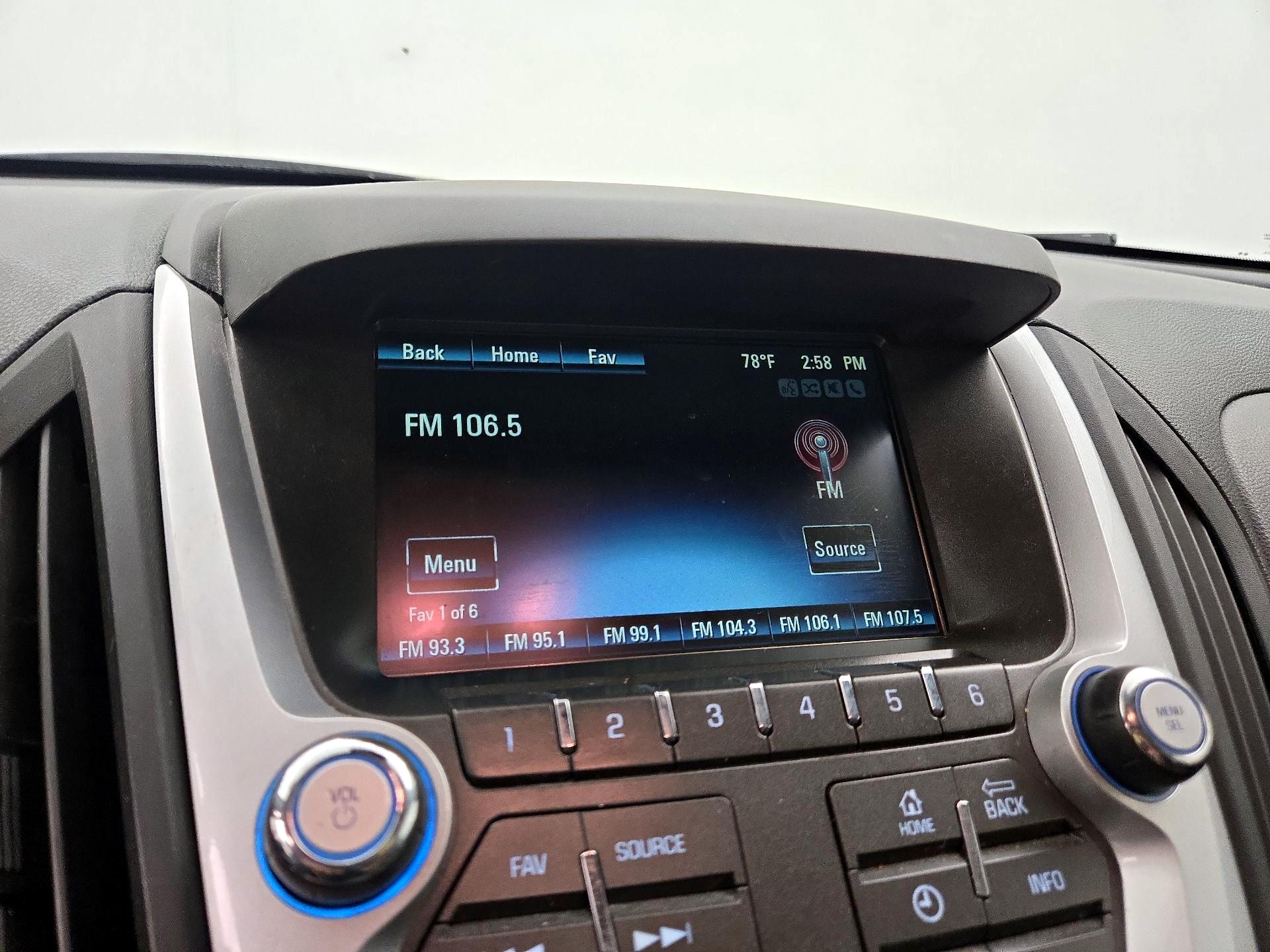 Thumbnail: 2014 Chevrolet Equinox - 14