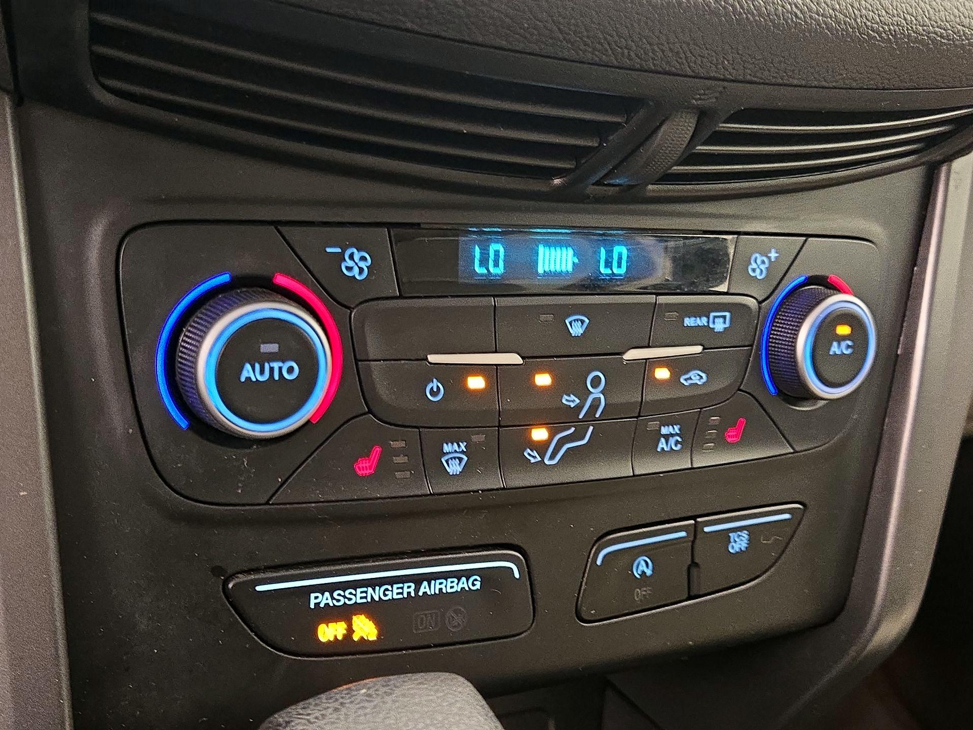Thumbnail: 2019 Ford Escape - 16