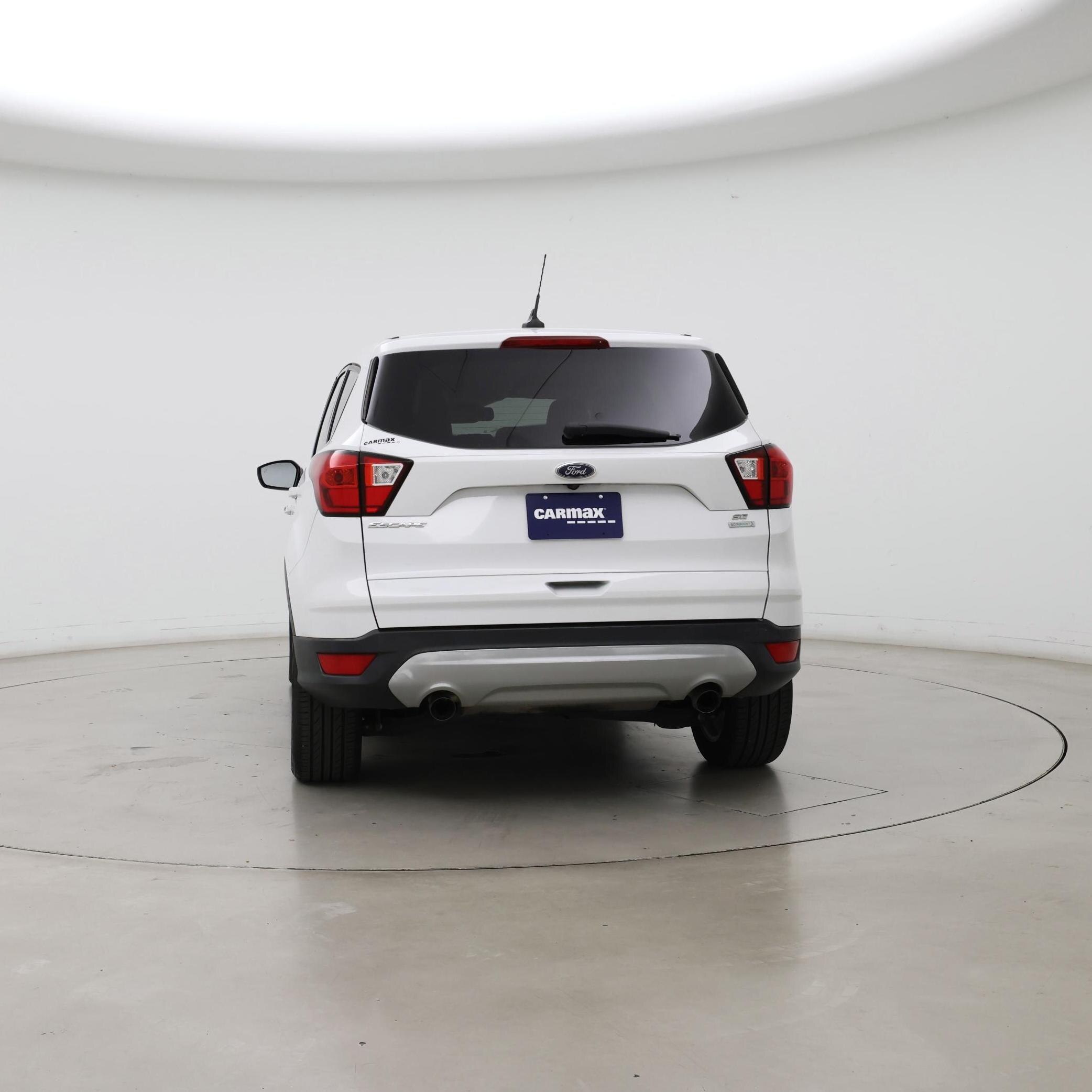 Thumbnail: 2019 Ford Escape - 6