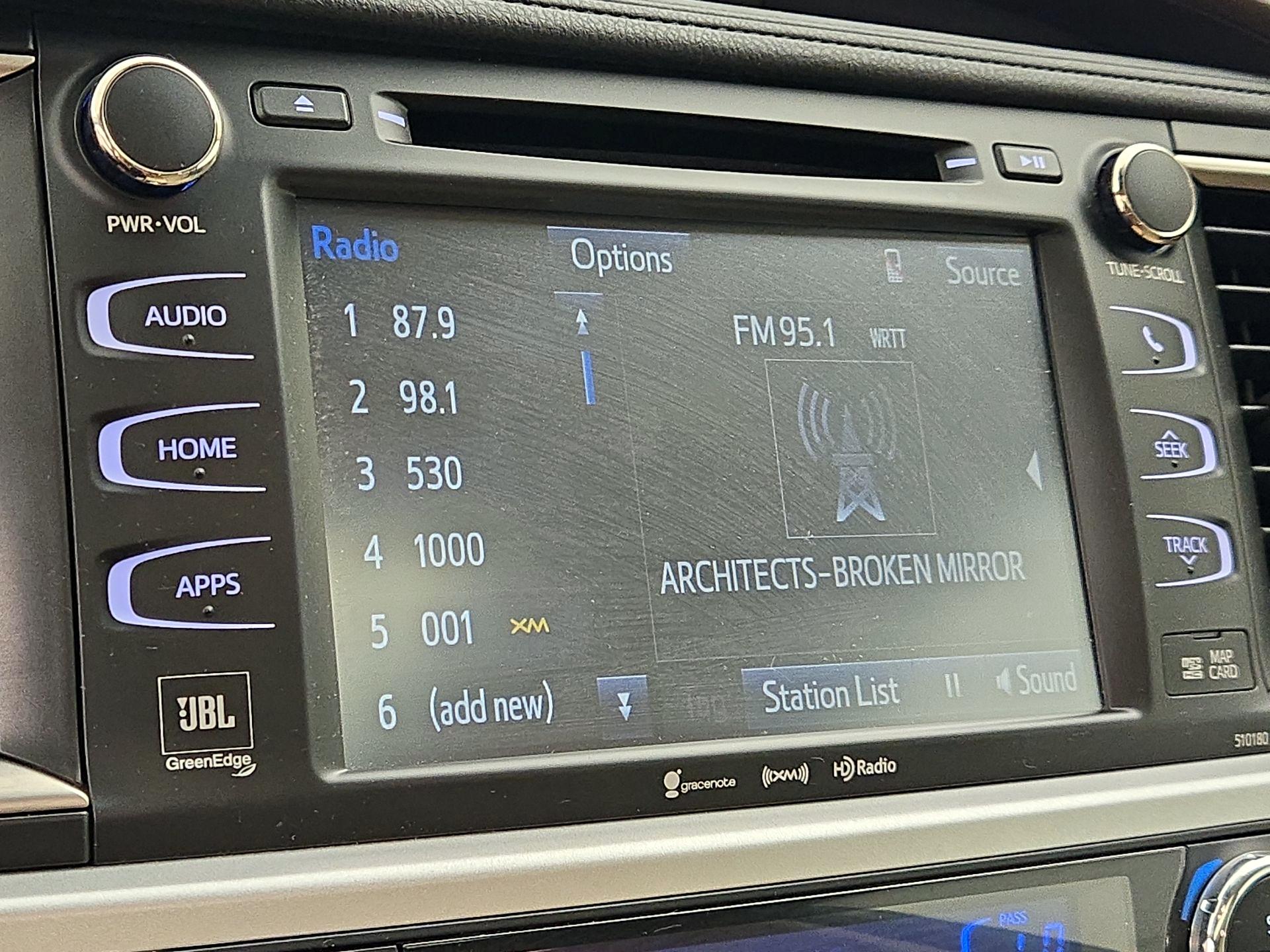 Thumbnail: 2018 Toyota Highlander - 15