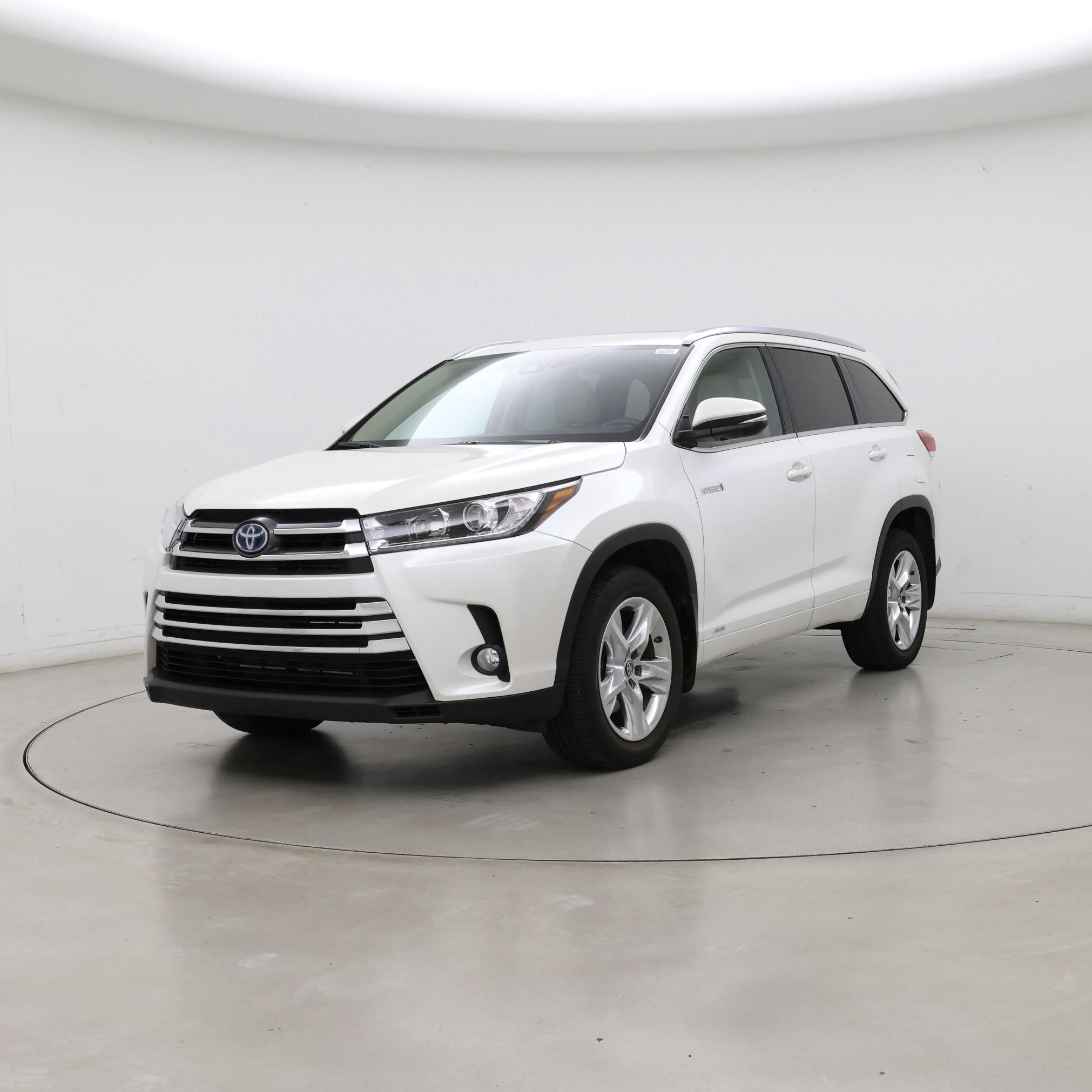 Thumbnail: 2018 Toyota Highlander - 4
