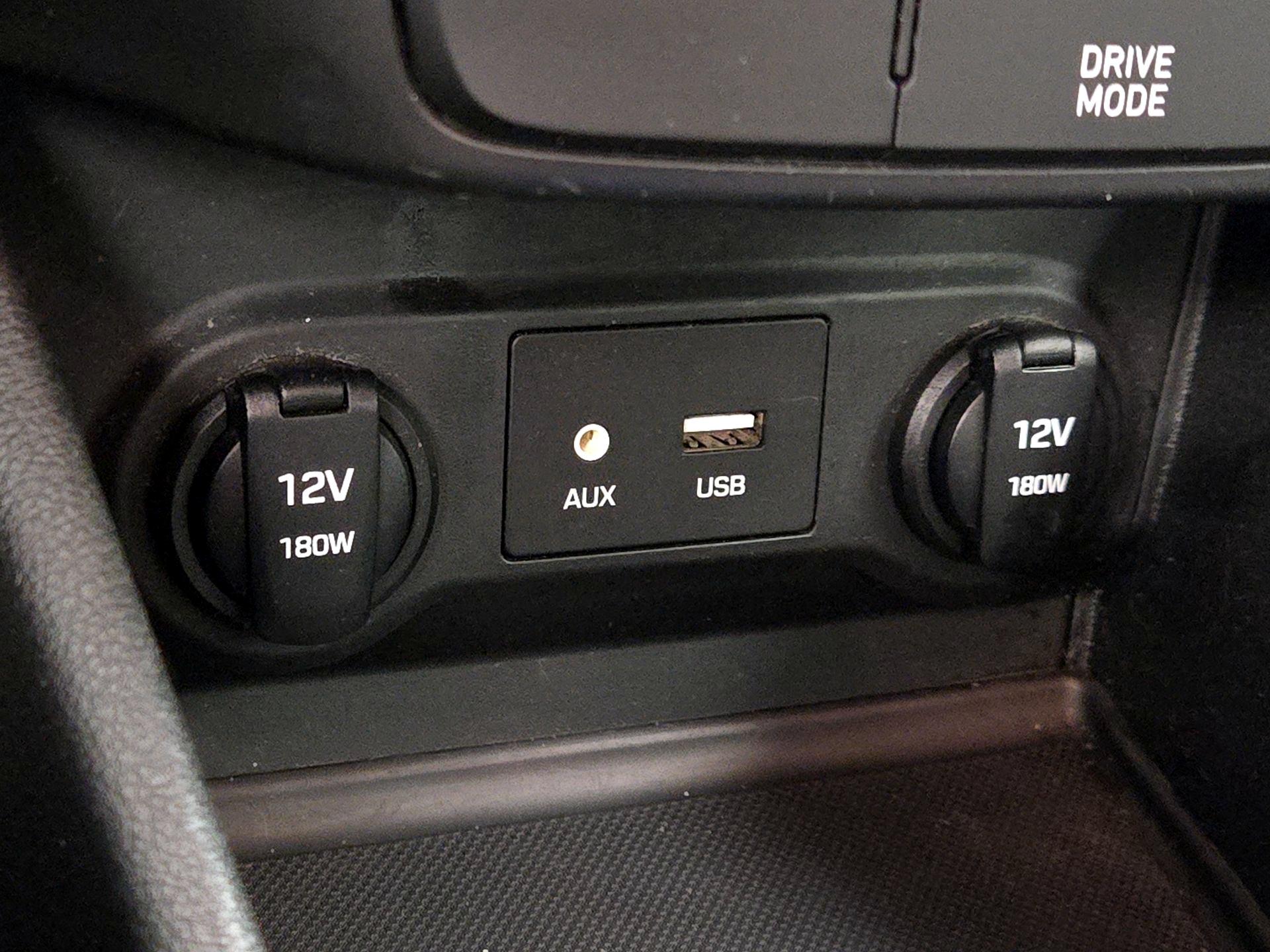 Thumbnail: 2019 Hyundai Accent - 18