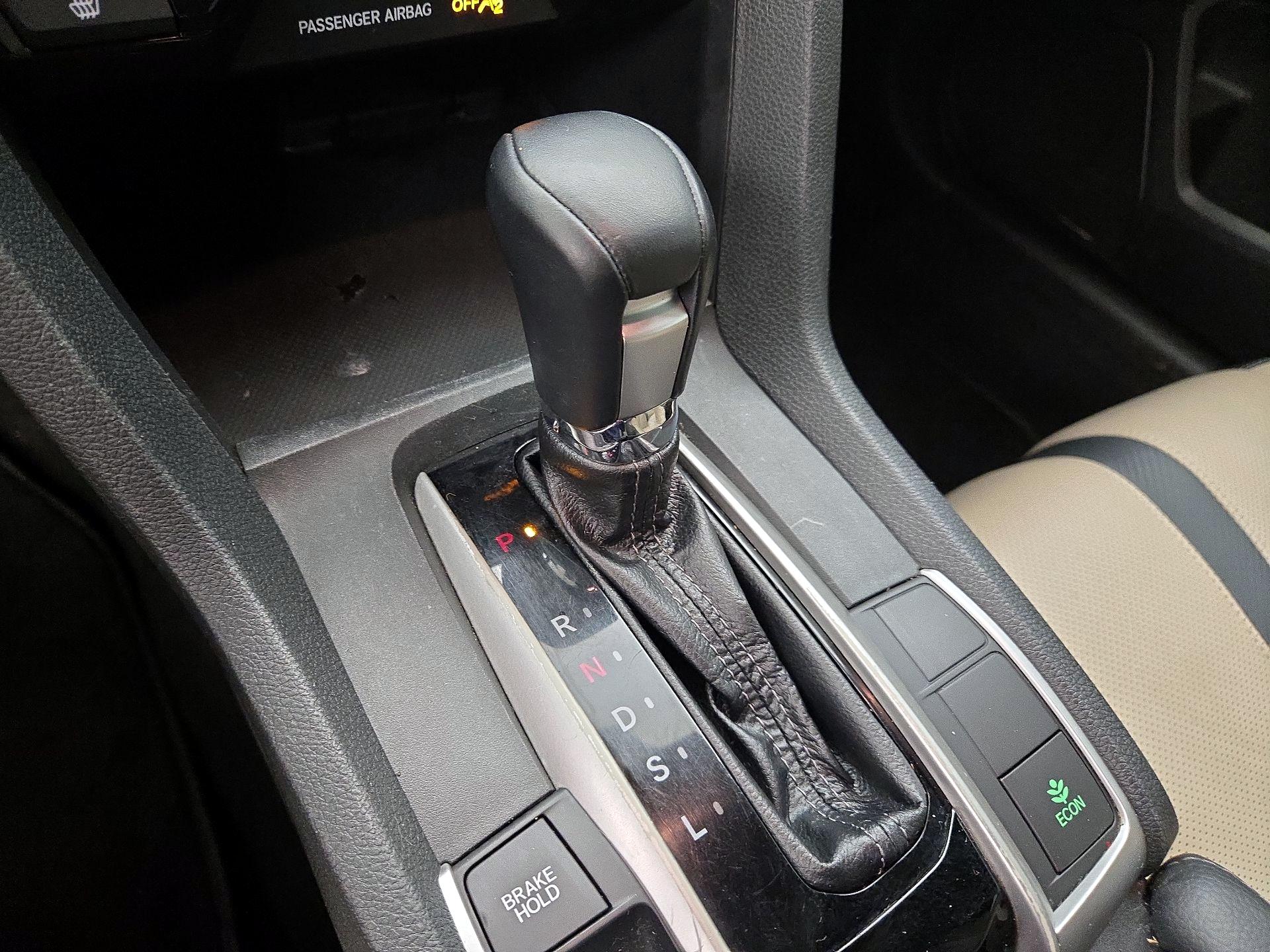 Thumbnail: 2016 Honda Civic - 17