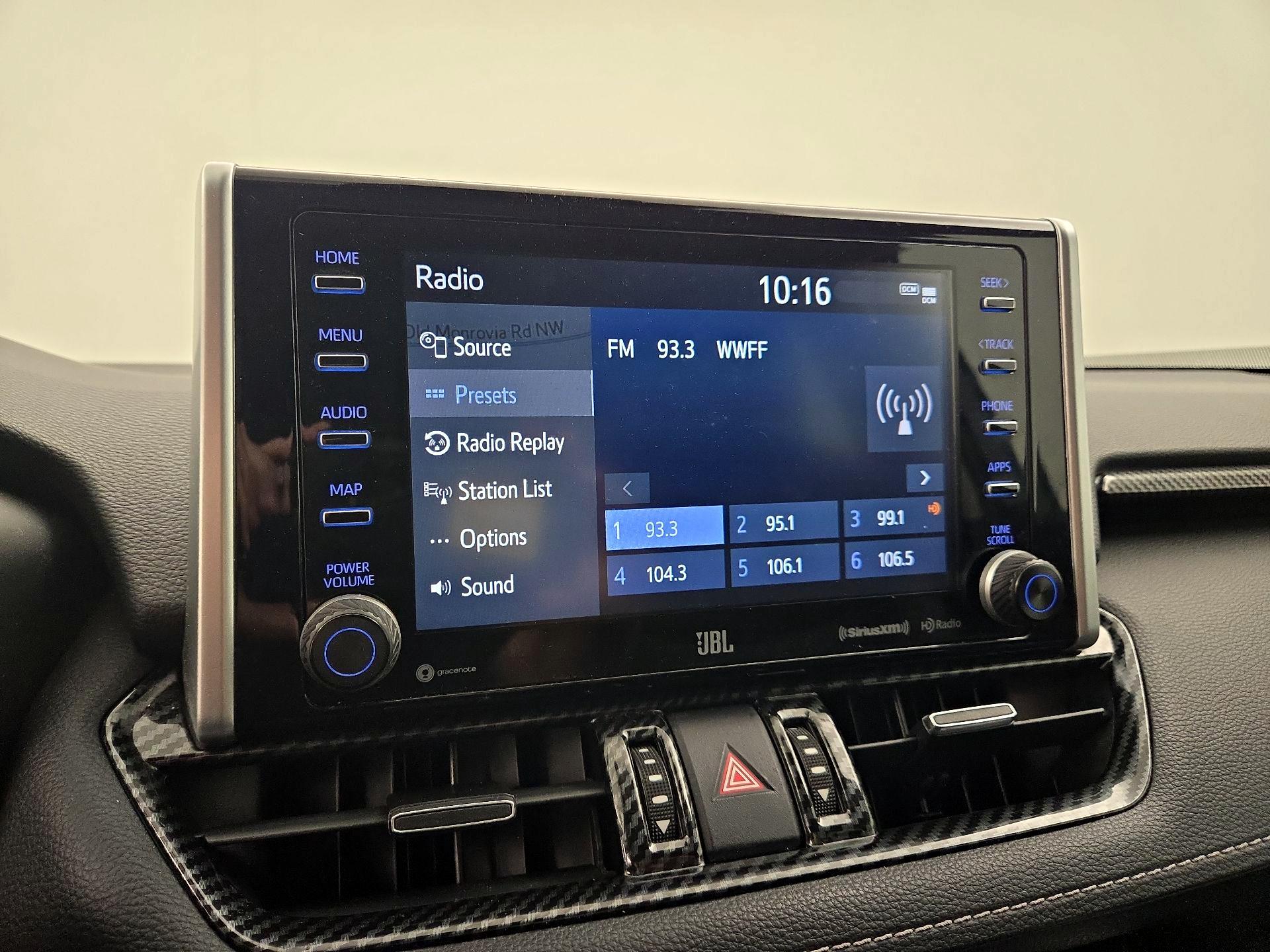 Thumbnail: 2020 Toyota RAV4 - 16