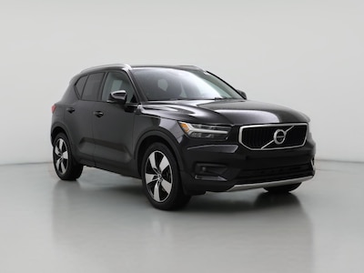 2020 Volvo XC40 T5 Momentum