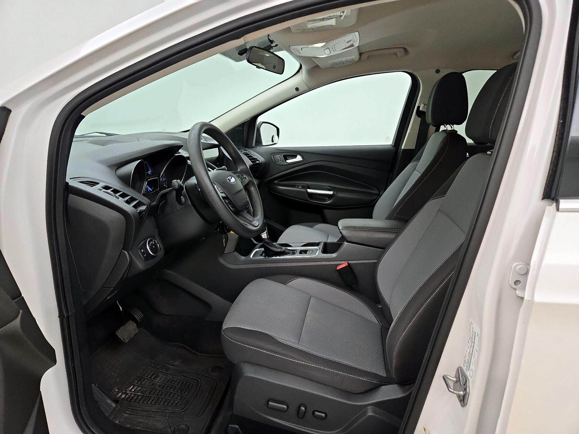 Thumbnail: 2017 Ford Escape - 11