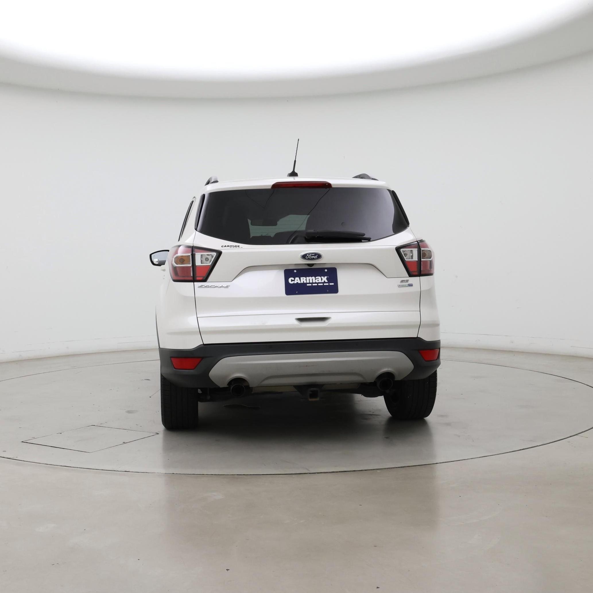 Thumbnail: 2017 Ford Escape - 6