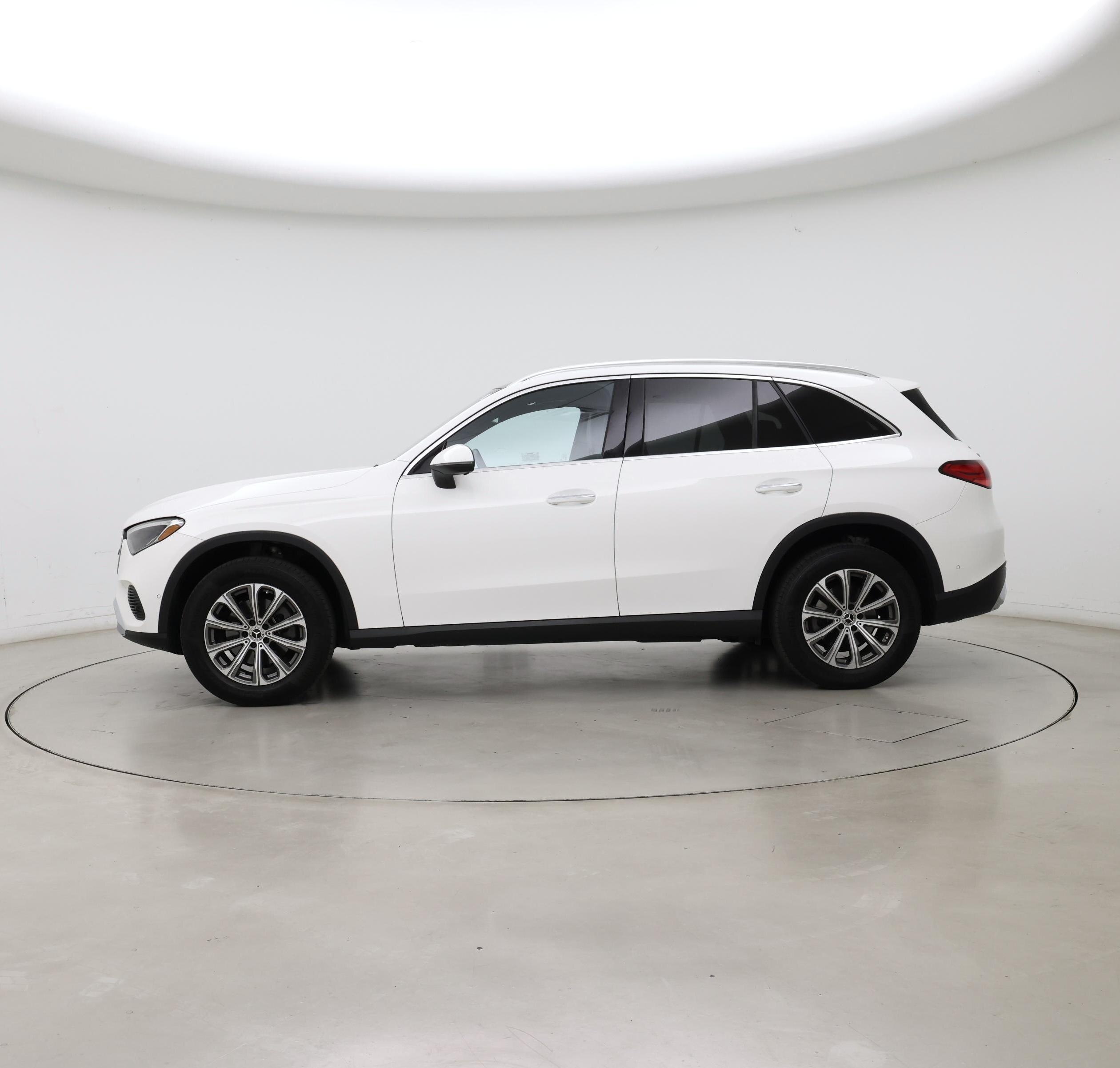 Thumbnail: 2024 Mercedes-Benz GLC - 3