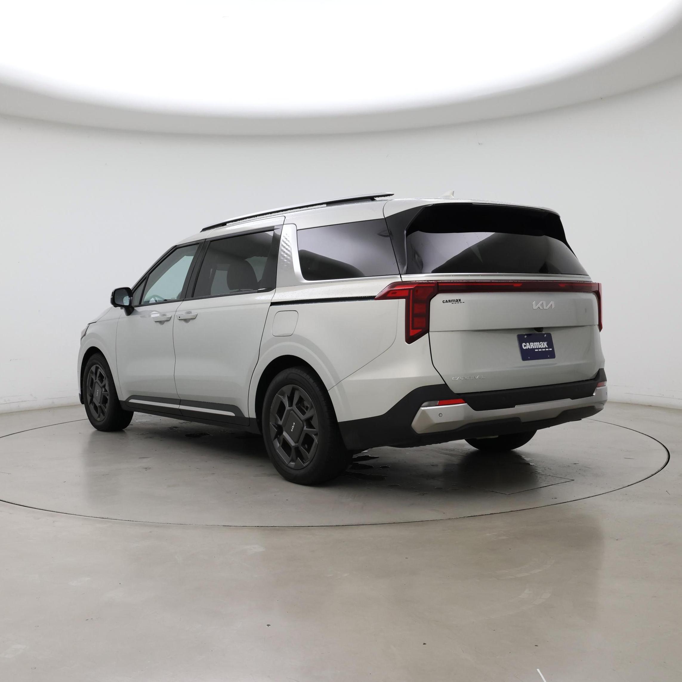 Thumbnail: 2025 Kia Carnival - 2