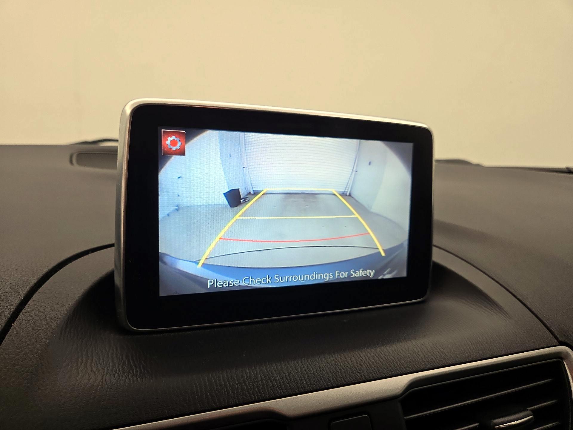 Thumbnail: 2016 Mazda Mazda3 - 14