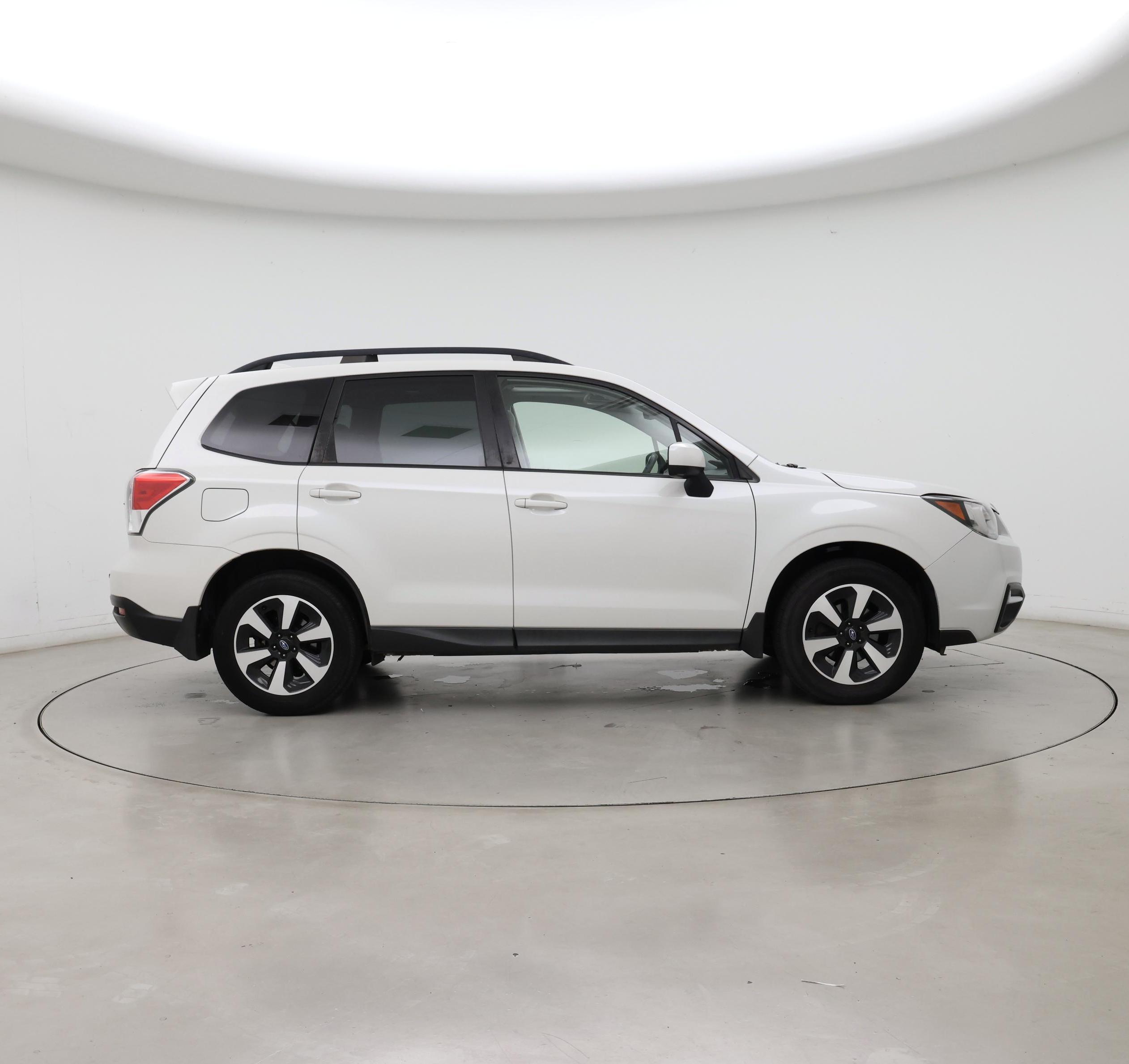 Thumbnail: 2018 Subaru Forester - 7