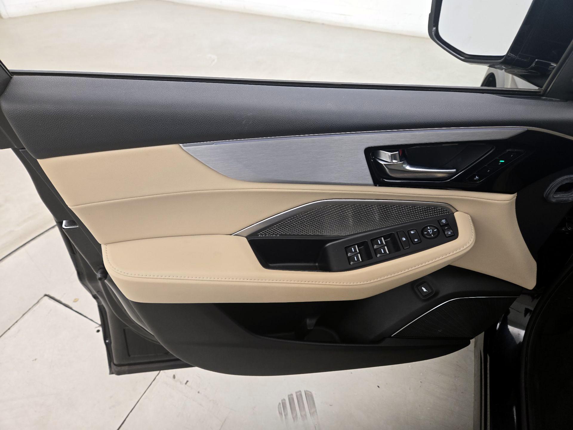 Thumbnail: 2023 Acura MDX - 12