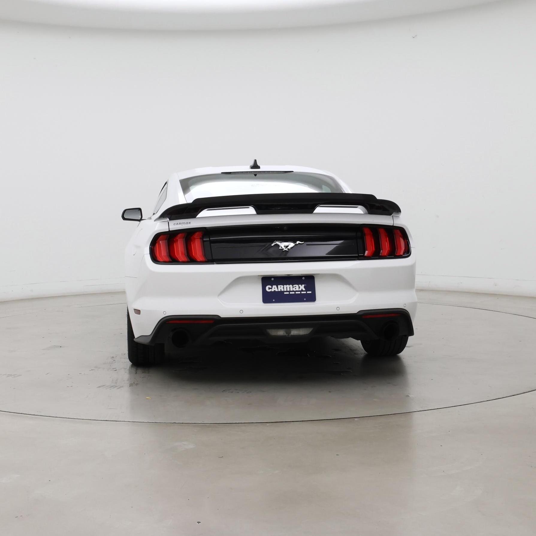 Thumbnail: 2022 Ford Mustang - 6
