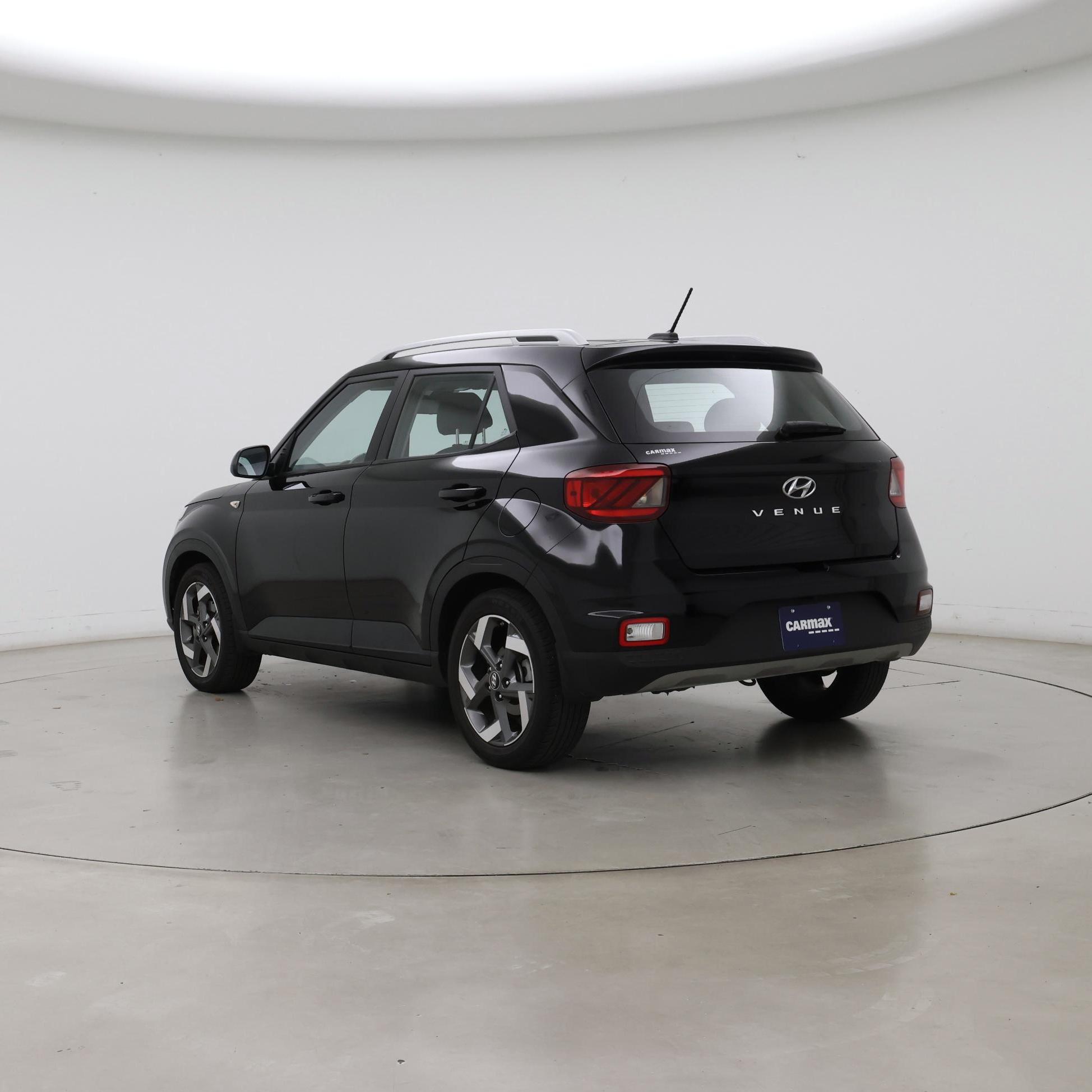 Thumbnail: 2024 Hyundai Venue - 2
