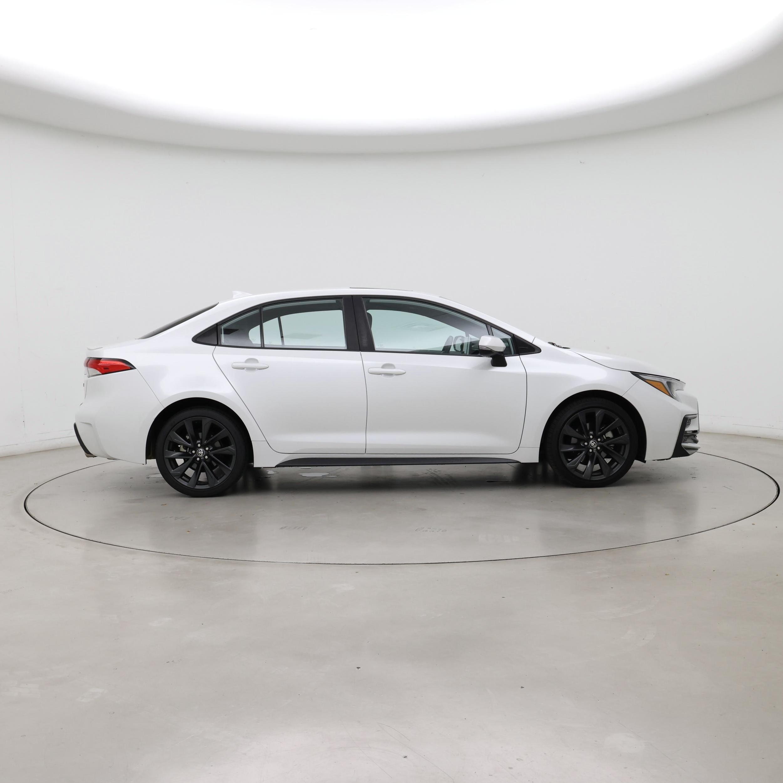 Thumbnail: 2023 Toyota Corolla - 7
