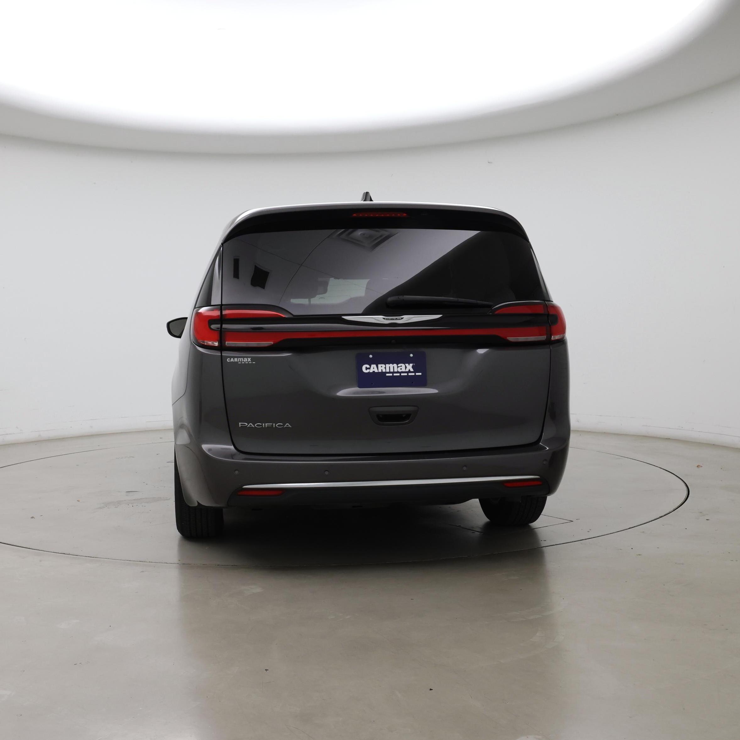 Thumbnail: 2023 Chrysler Pacifica - 6