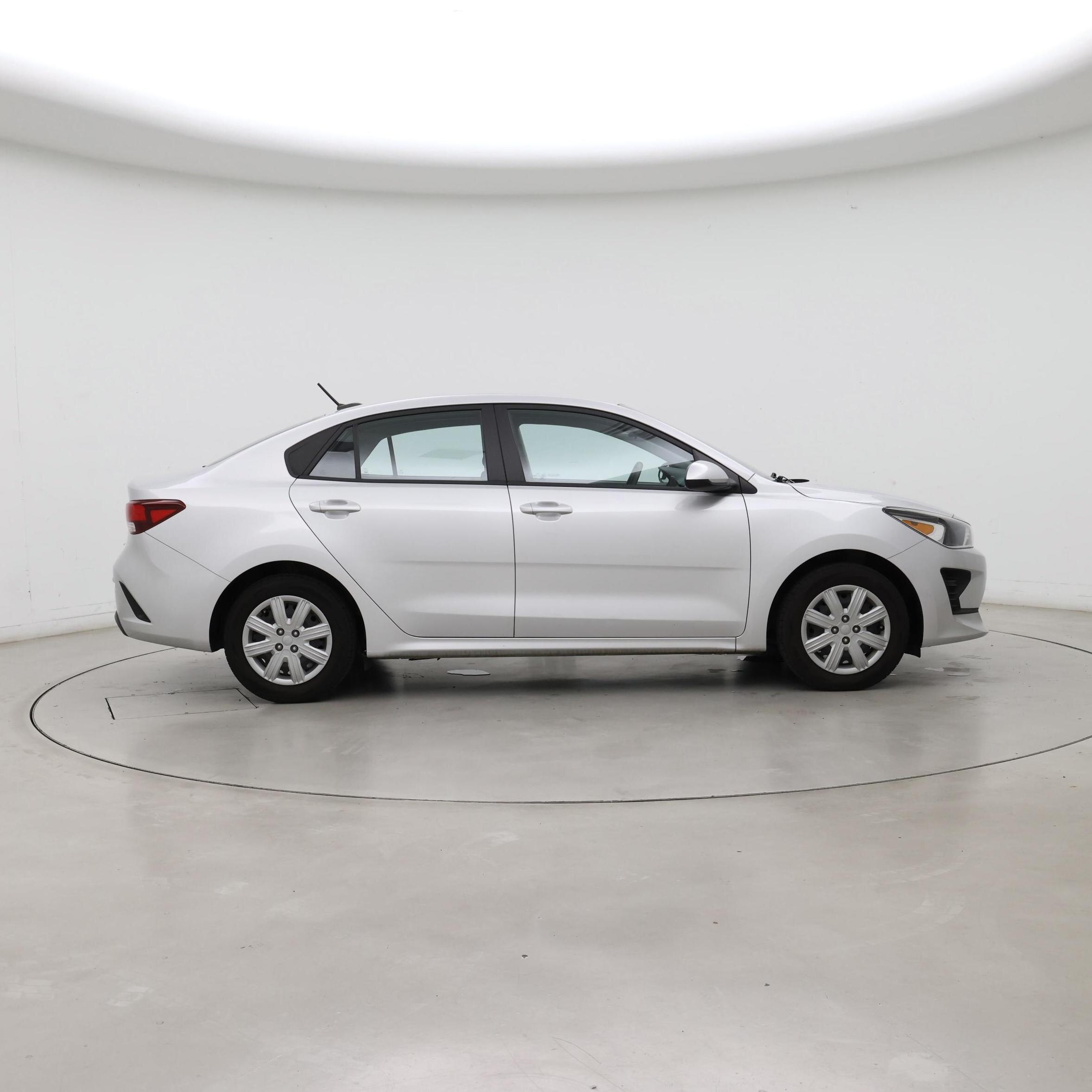 Thumbnail: 2023 Kia Rio - 7