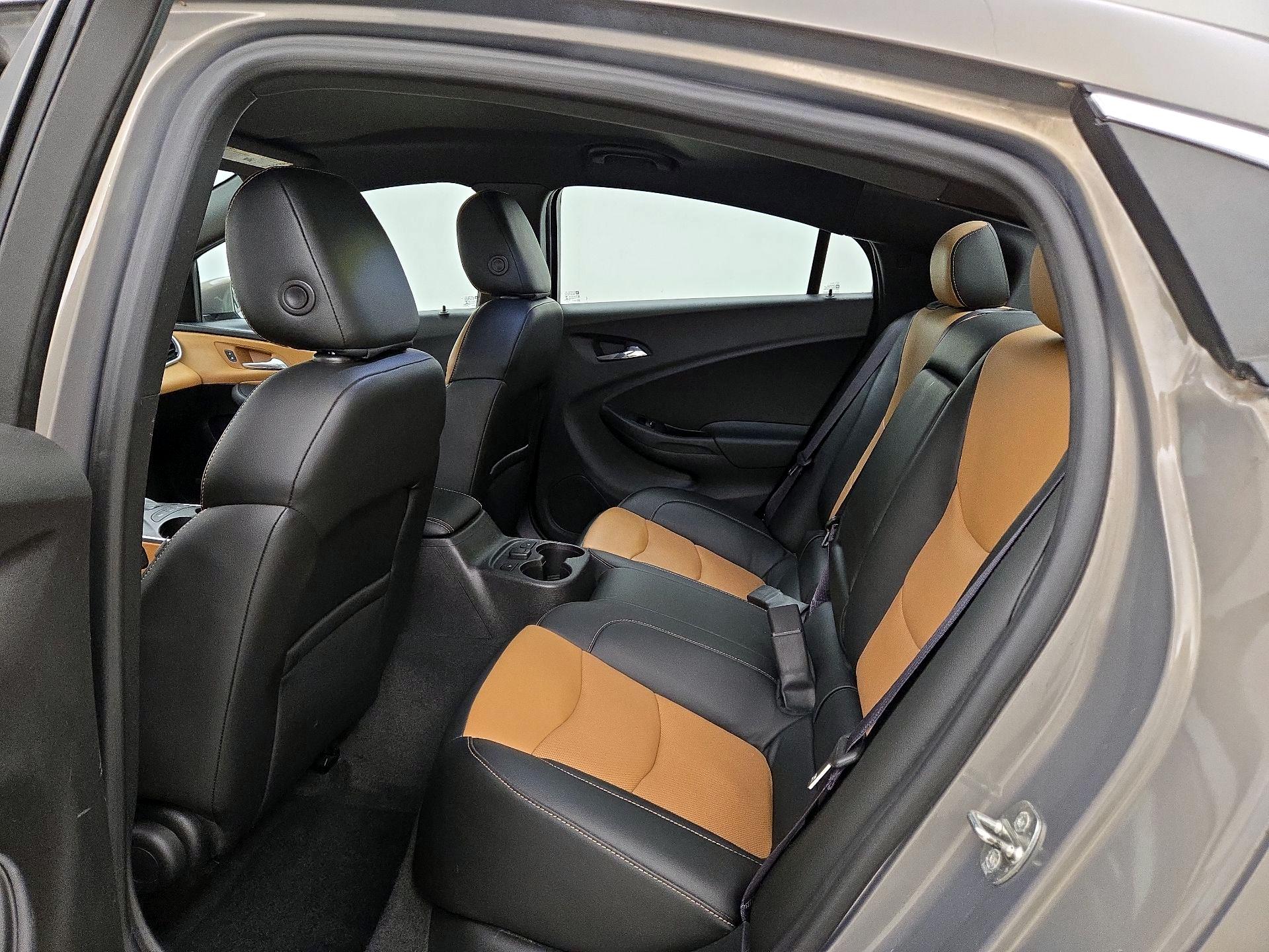Thumbnail: 2017 Chevrolet Volt - 19