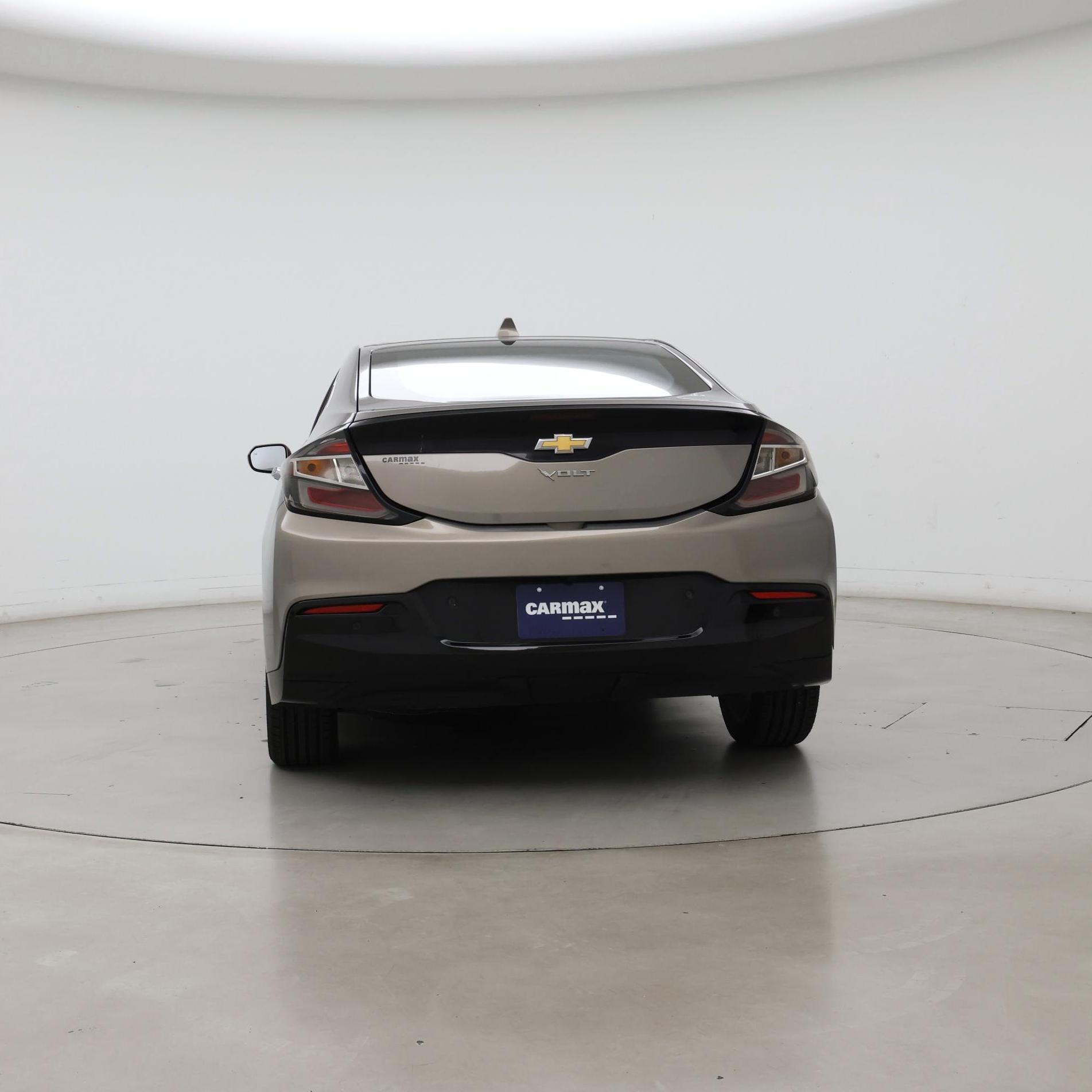 Thumbnail: 2017 Chevrolet Volt - 6