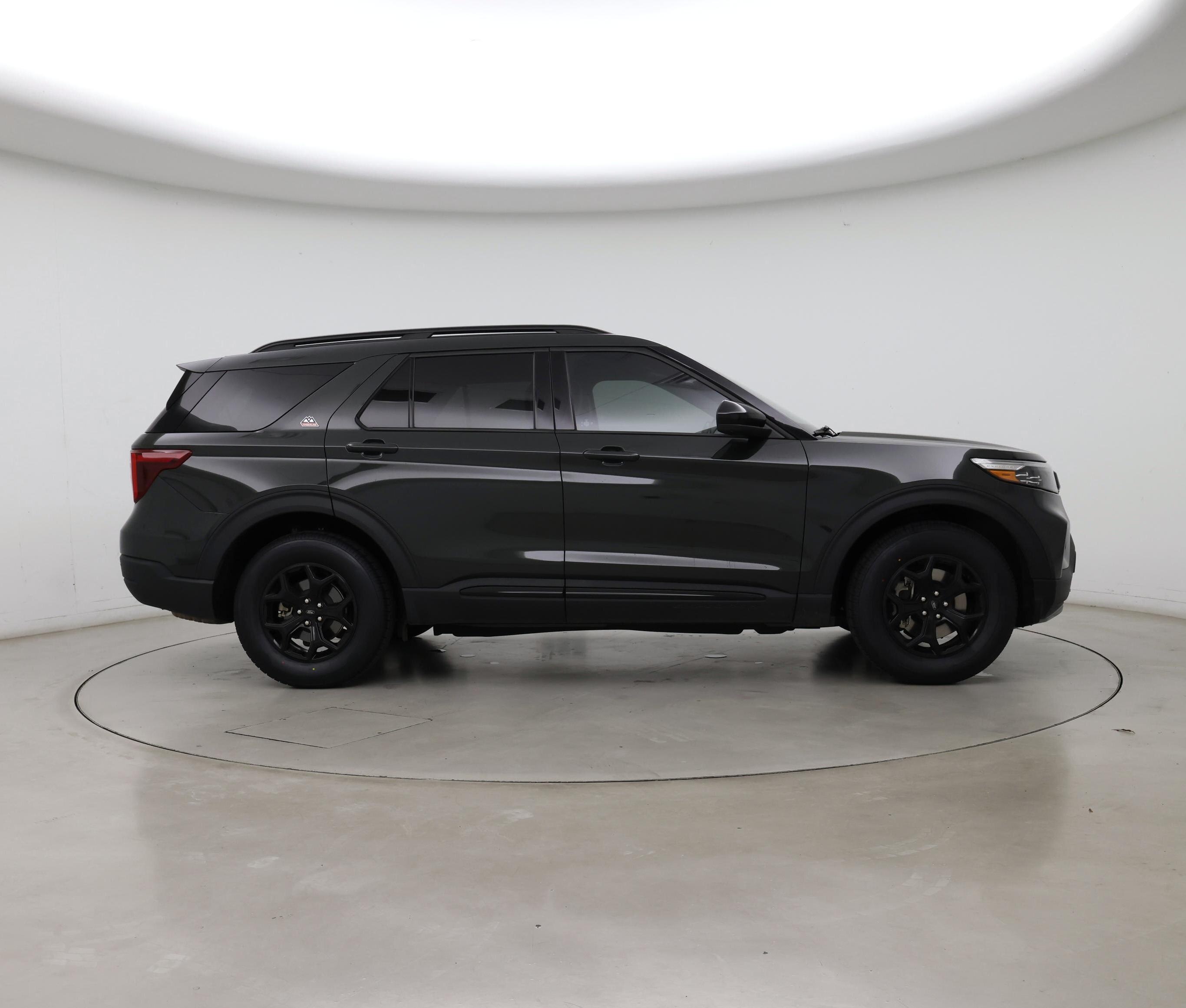 Thumbnail: 2023 Ford Explorer - 7