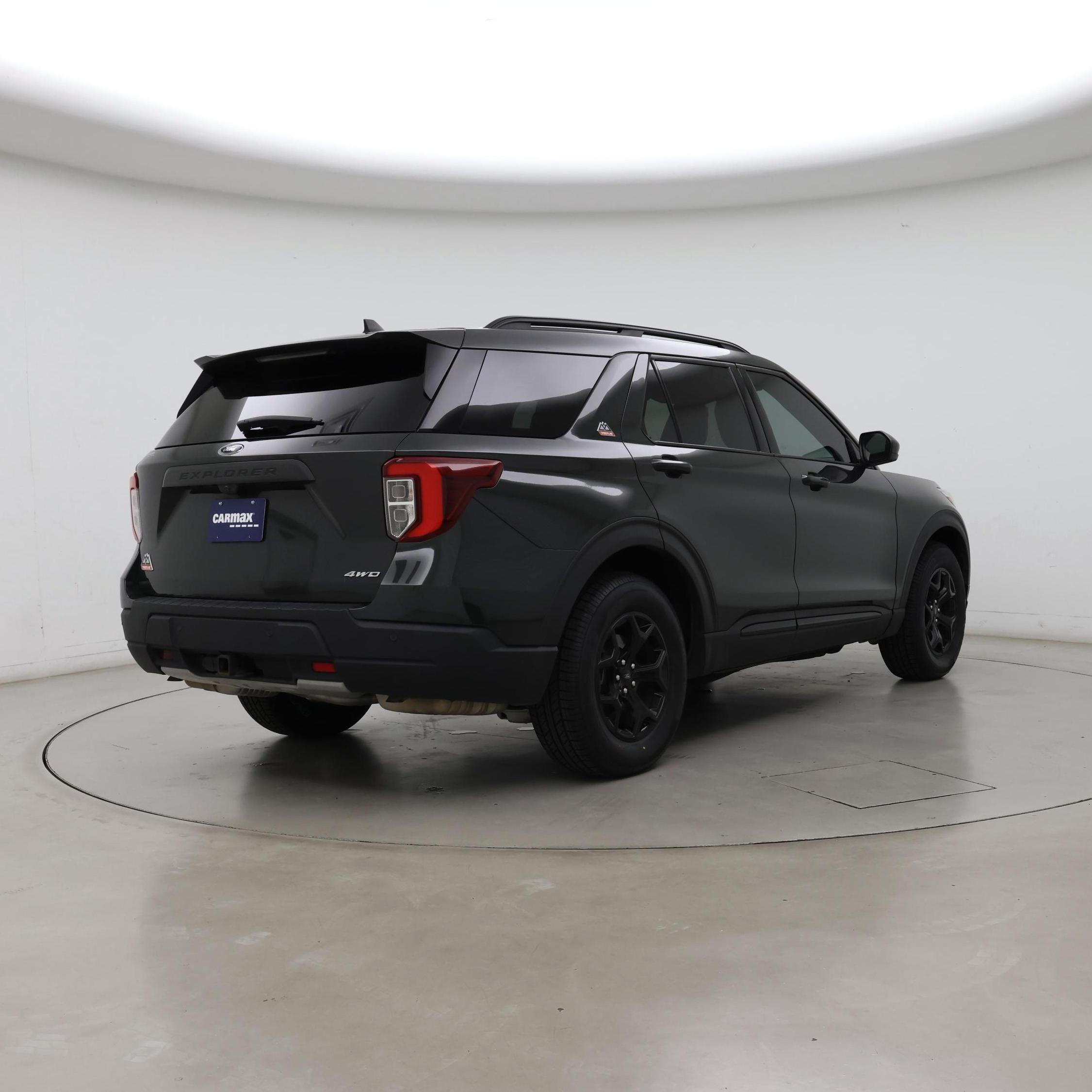 Thumbnail: 2023 Ford Explorer - 8
