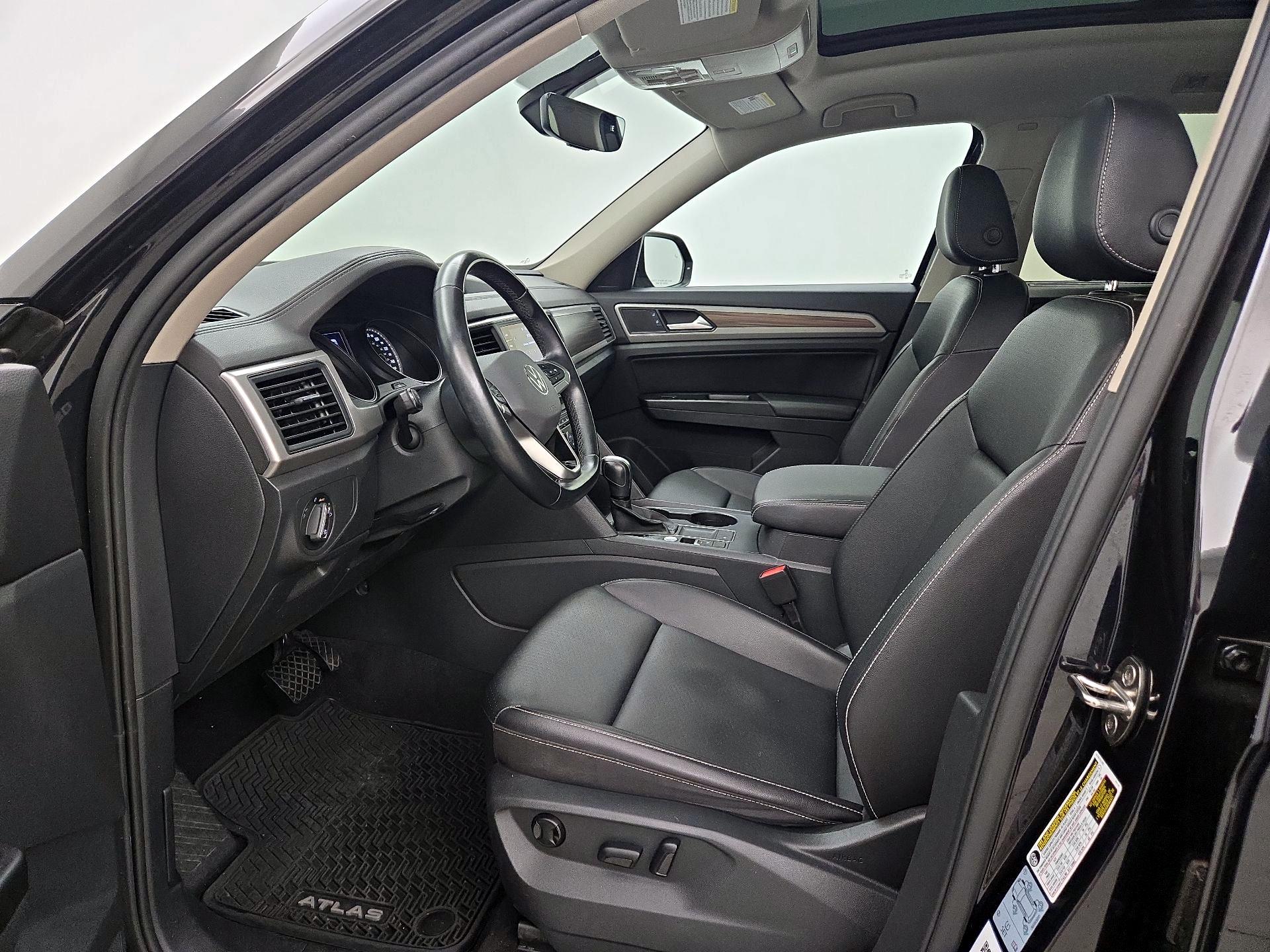 Thumbnail: 2021 Volkswagen Atlas - 11
