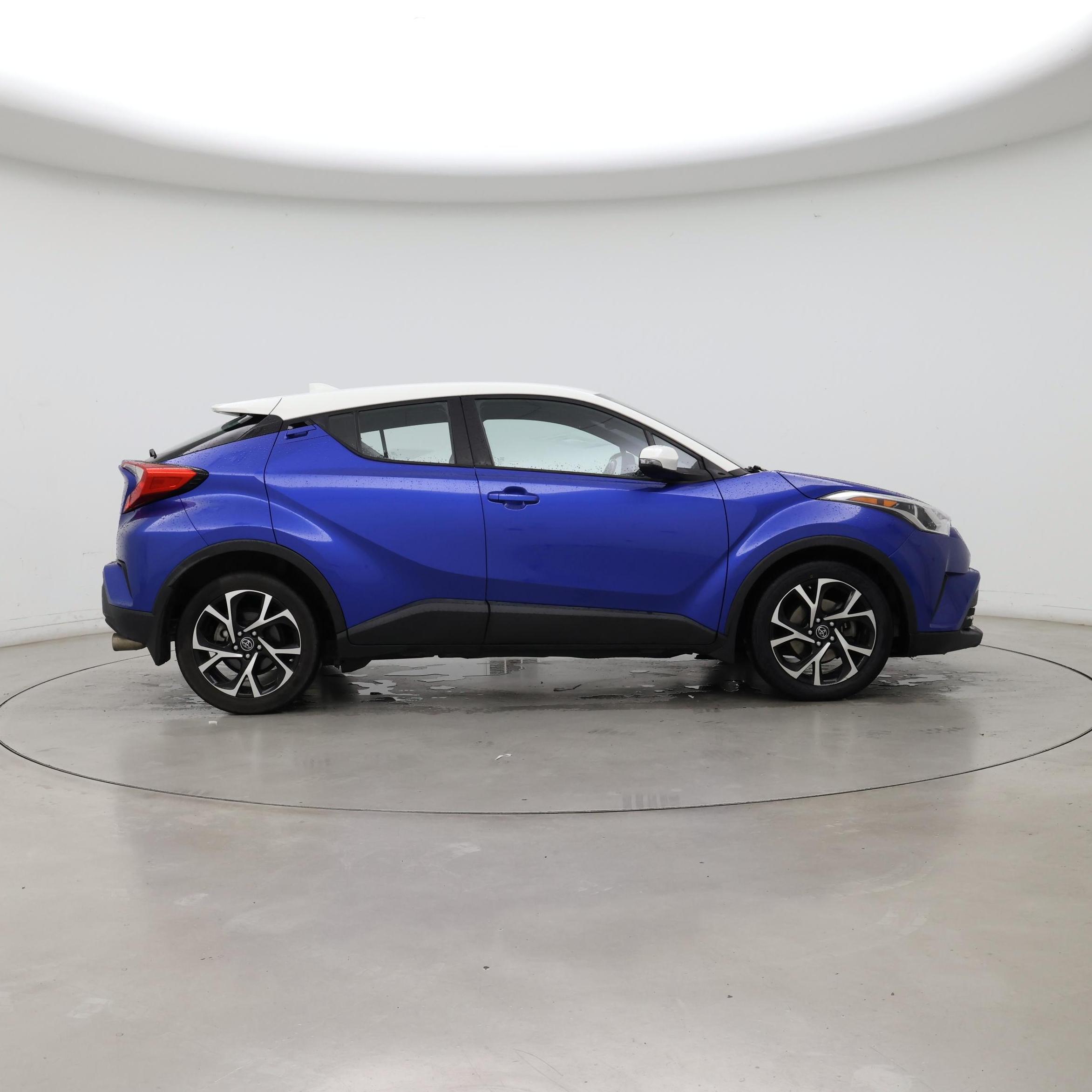 Thumbnail: 2018 Toyota C-HR - 3