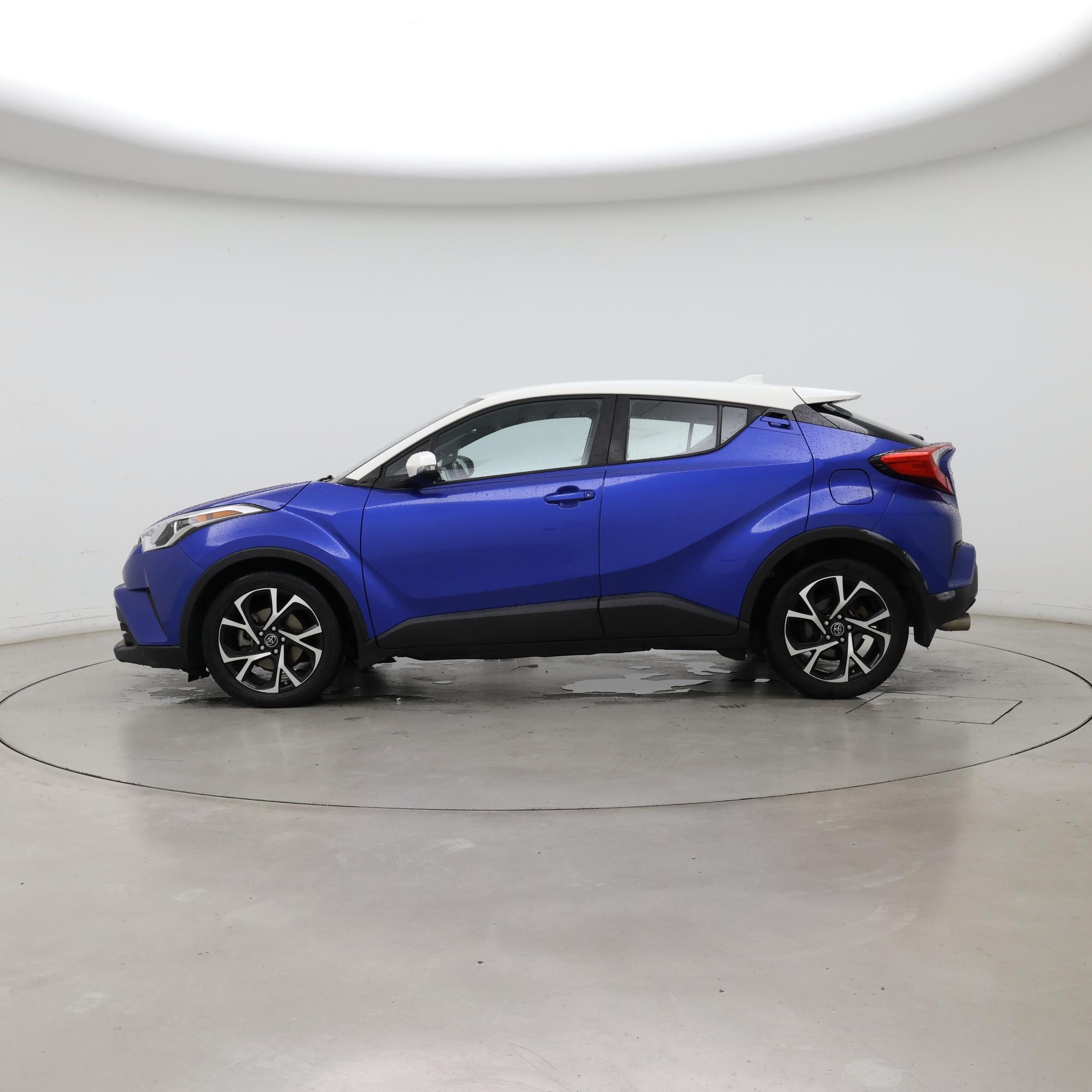Thumbnail: 2018 Toyota C-HR - 7